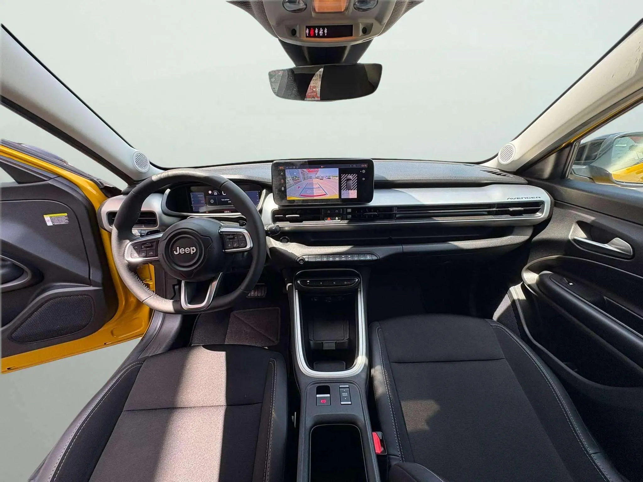 Jeep Avenger 1.2 eHybrid Altitude - foto 14