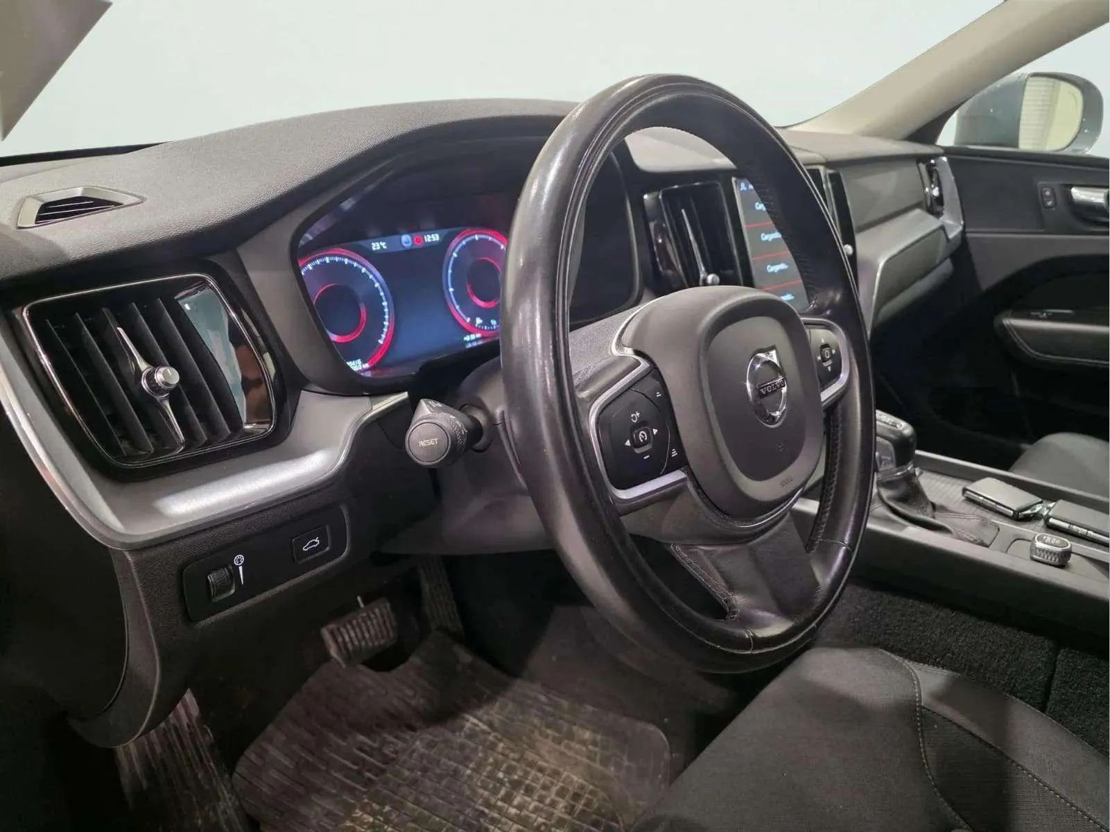 Volvo XC60 2.0 D4 Inscription - foto 10