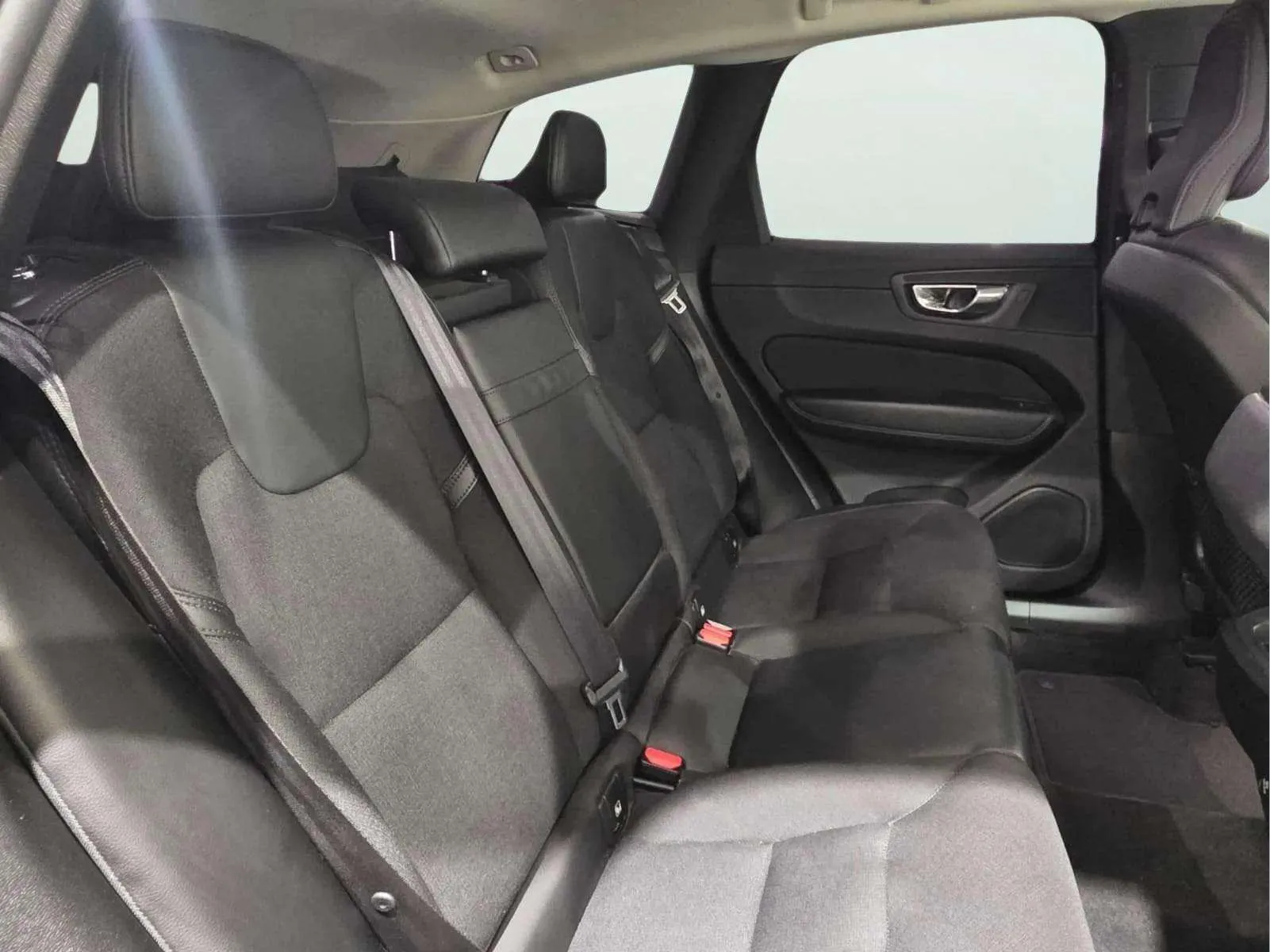 Volvo XC60 2.0 D4 Inscription - foto 14