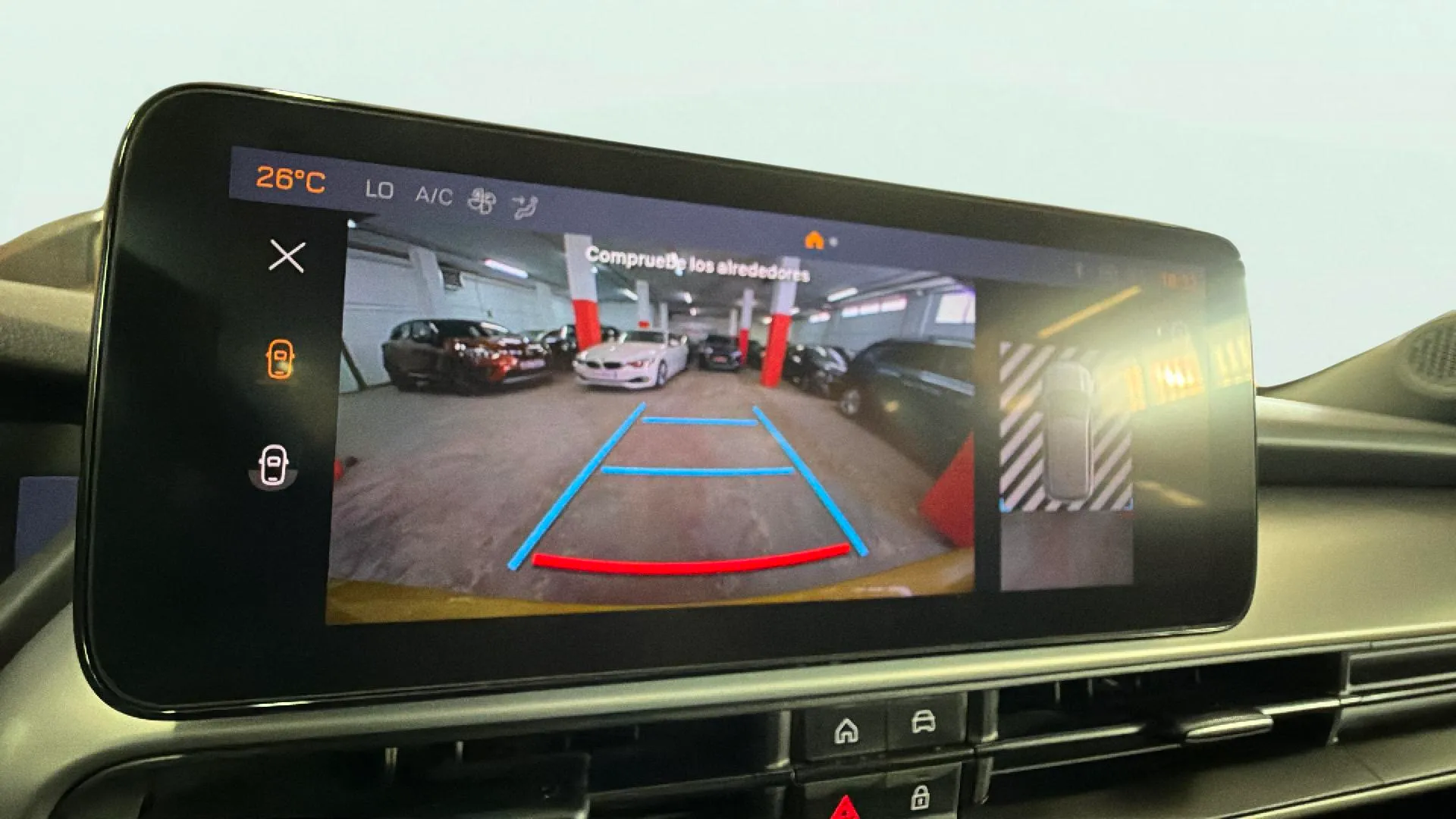 Jeep Avenger 1.2 eHybrid Altitude - foto 17