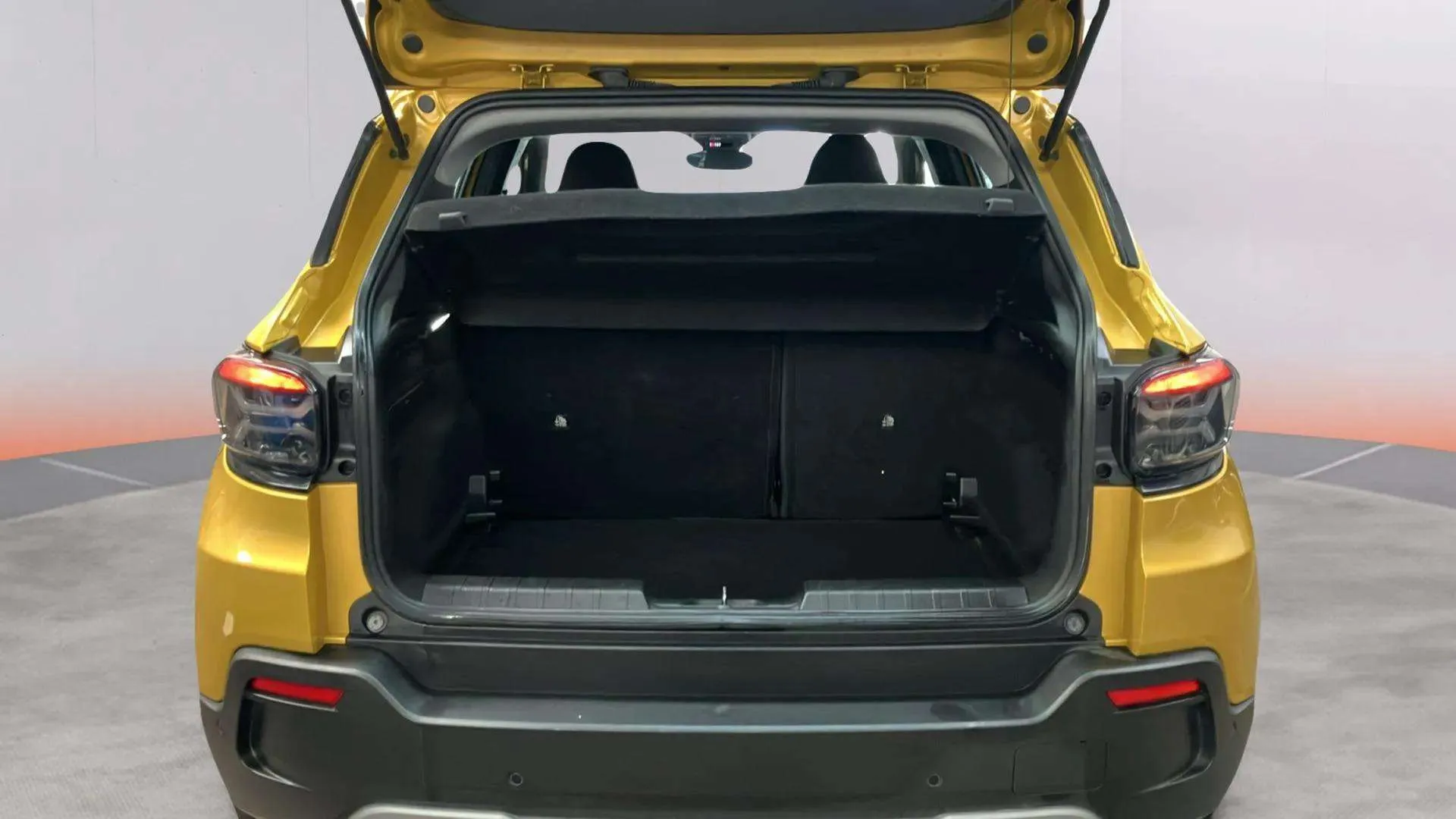 Jeep Avenger 1.2 eHybrid Altitude - foto 16