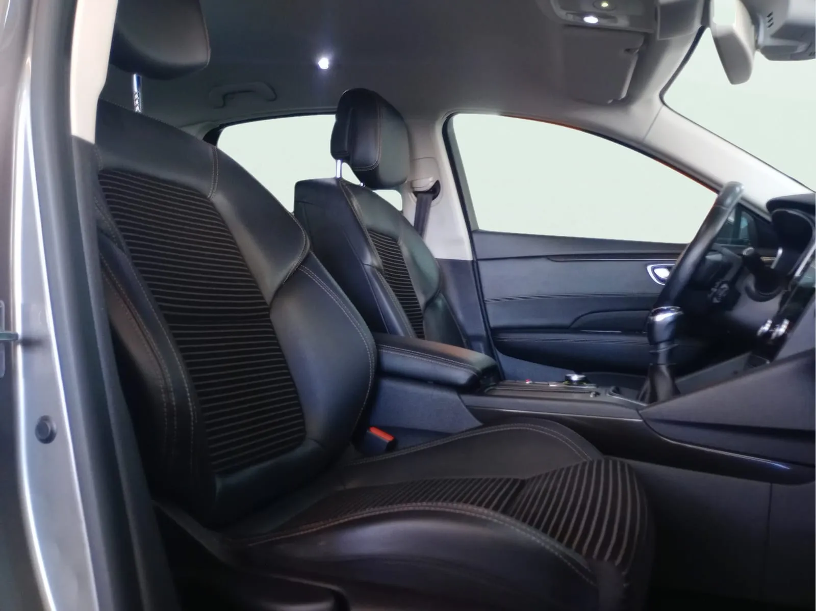 Renault Talisman 131 - foto 9
