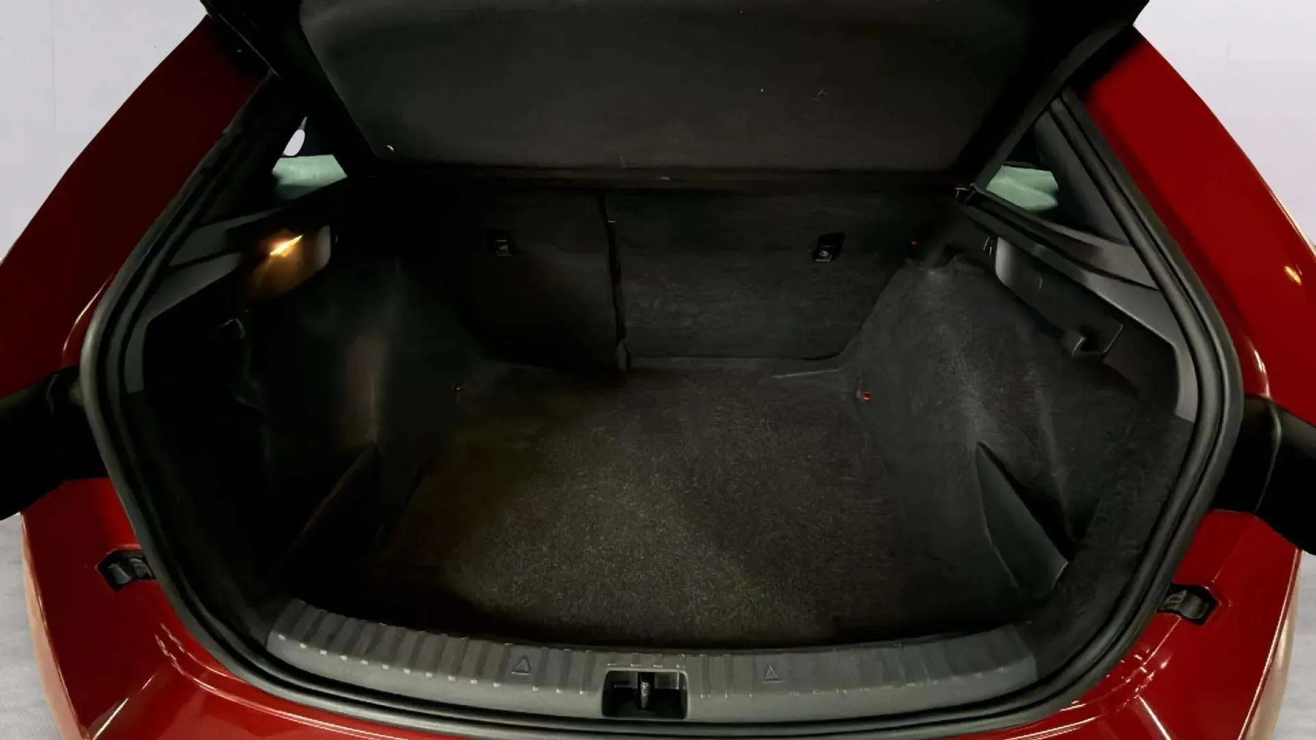 Škoda Scala 1.0 TSI DSG Monte Carlo - foto 25