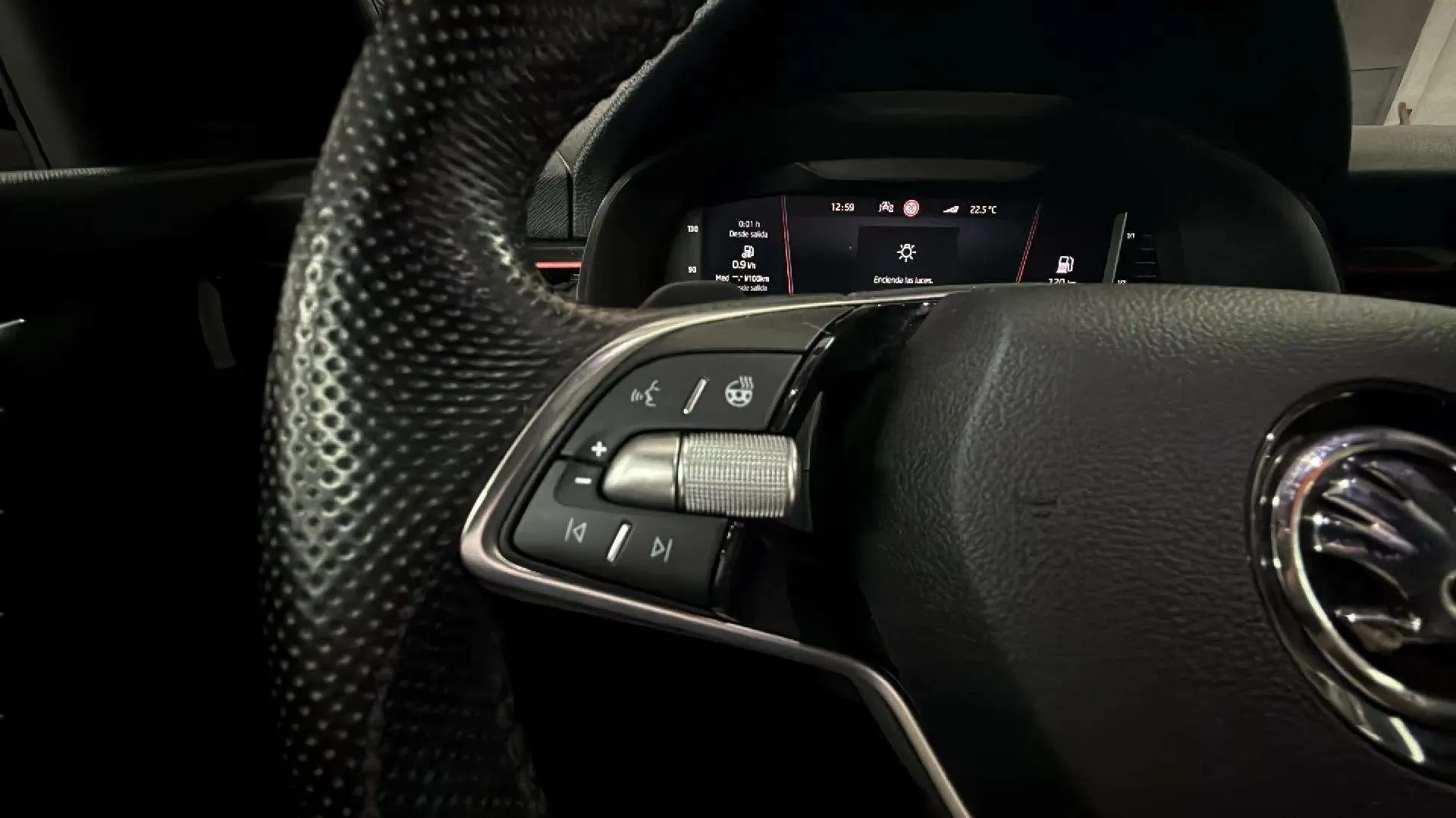 Škoda Scala 1.0 TSI DSG Monte Carlo - foto 17