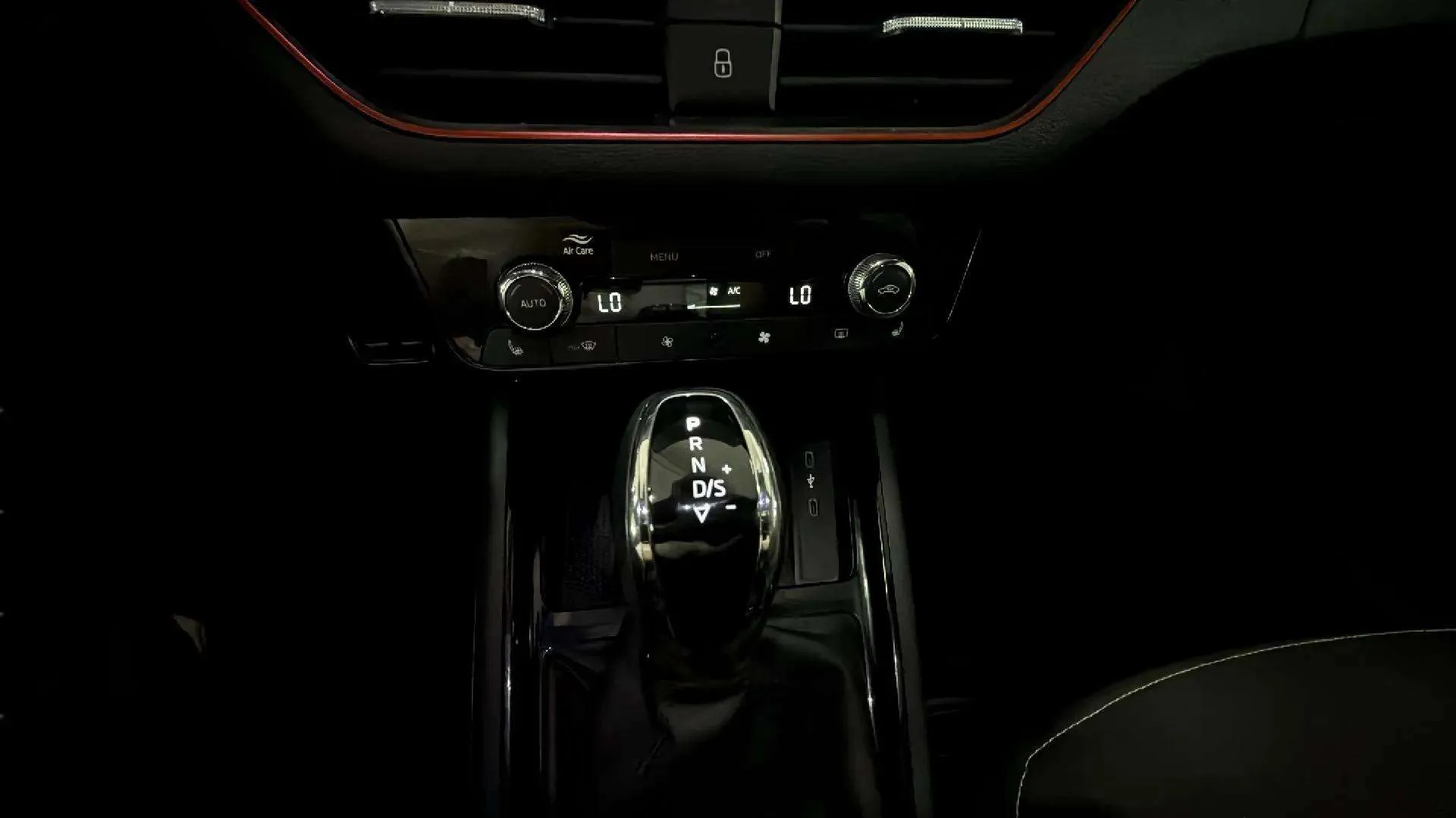 Škoda Scala 1.0 TSI DSG Monte Carlo - foto 22