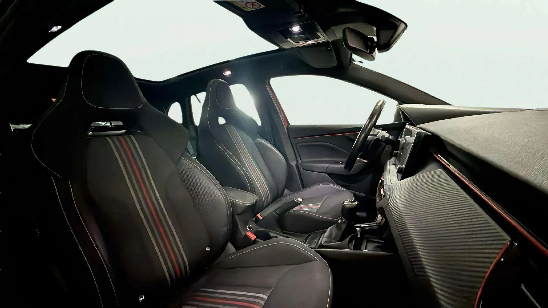 Škoda Scala 1.0 TSI DSG Monte Carlo - foto 13