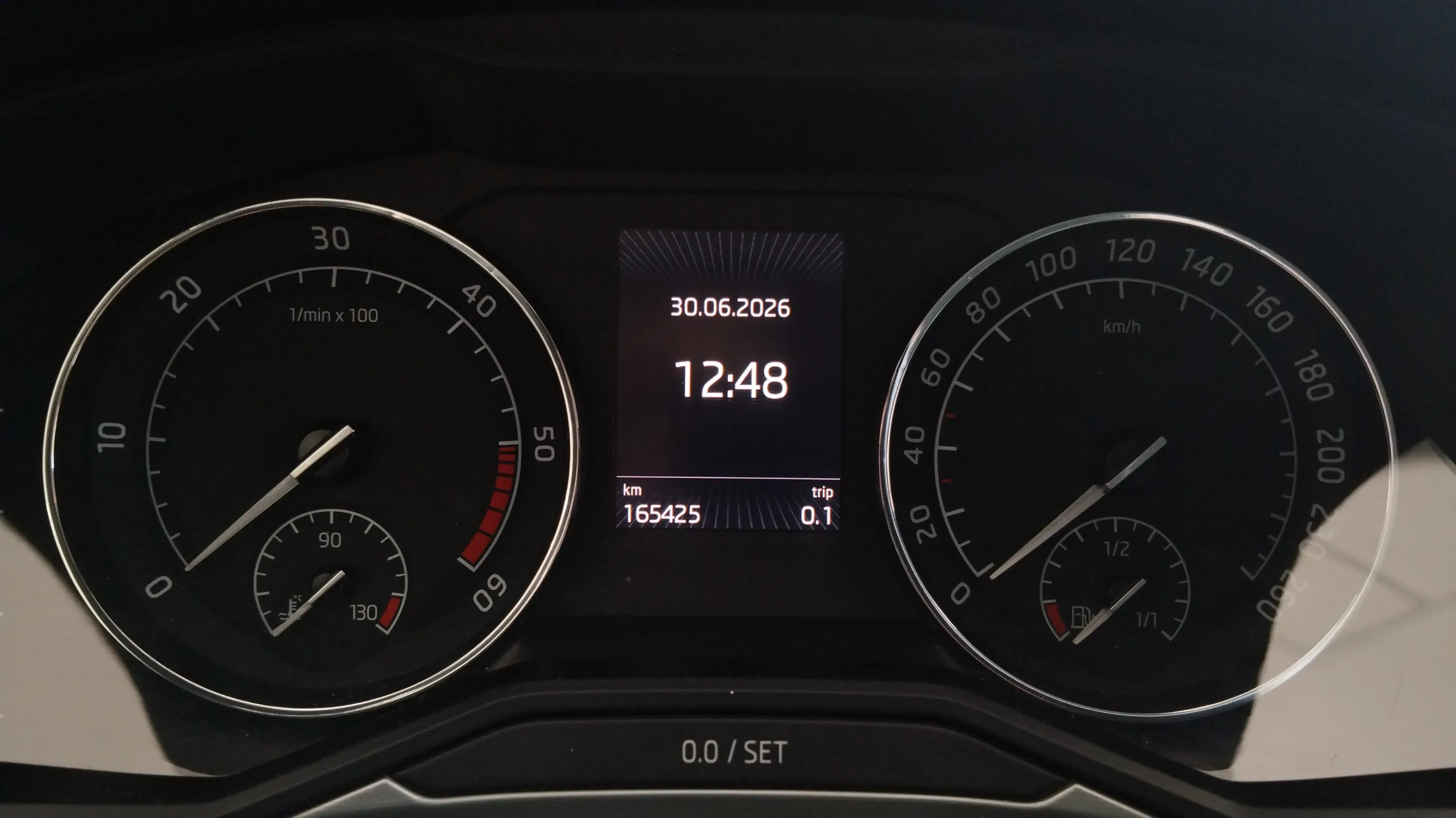 Škoda Superb Combi 2.0 TDI Ambition - foto 14