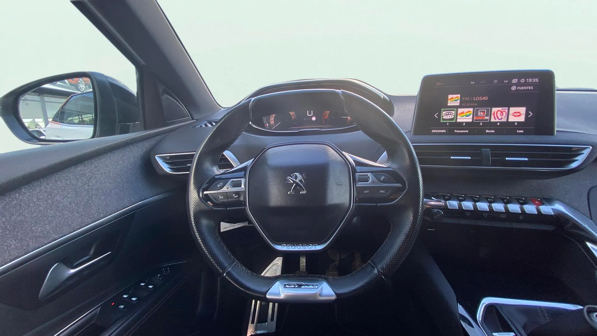 Peugeot 3008 1.5L BlueHDi GT Line - foto 16