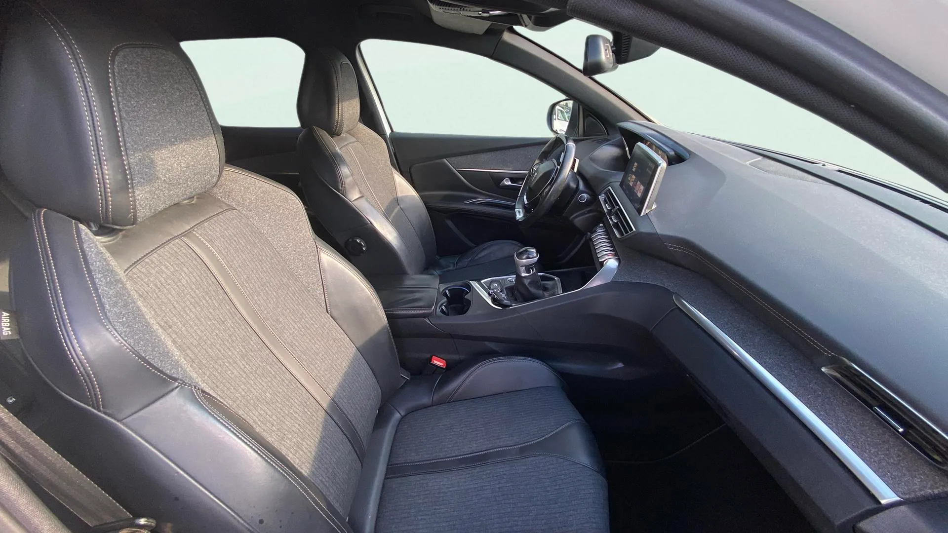 Peugeot 3008 1.5L BlueHDi GT Line - foto 10