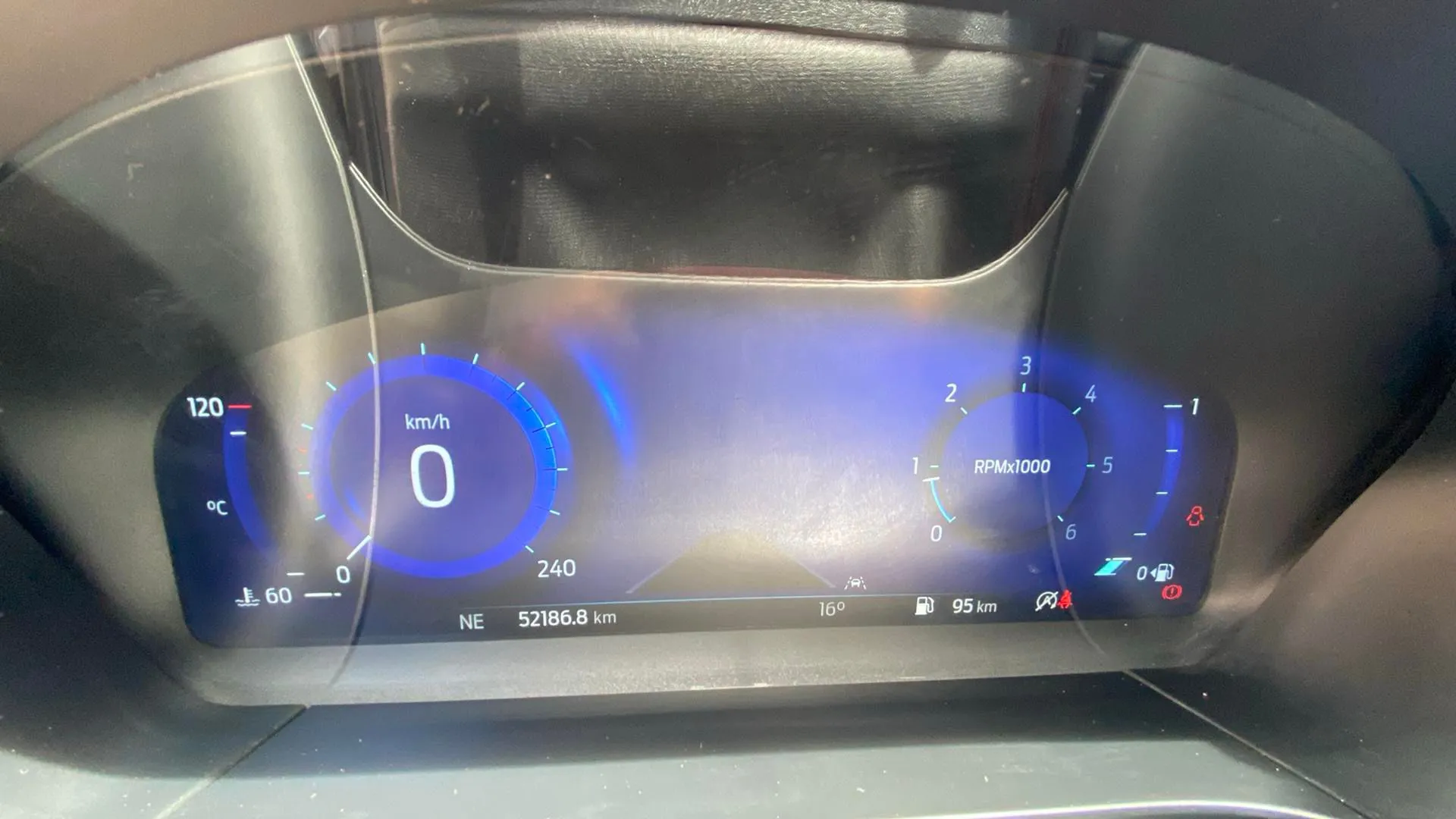 Ford Kuga ST-Line 1.5 EcoBlue - foto 11