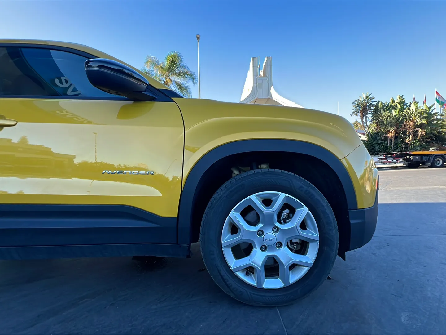 Jeep Avenger 1.2 eHybrid Altitude - foto 27