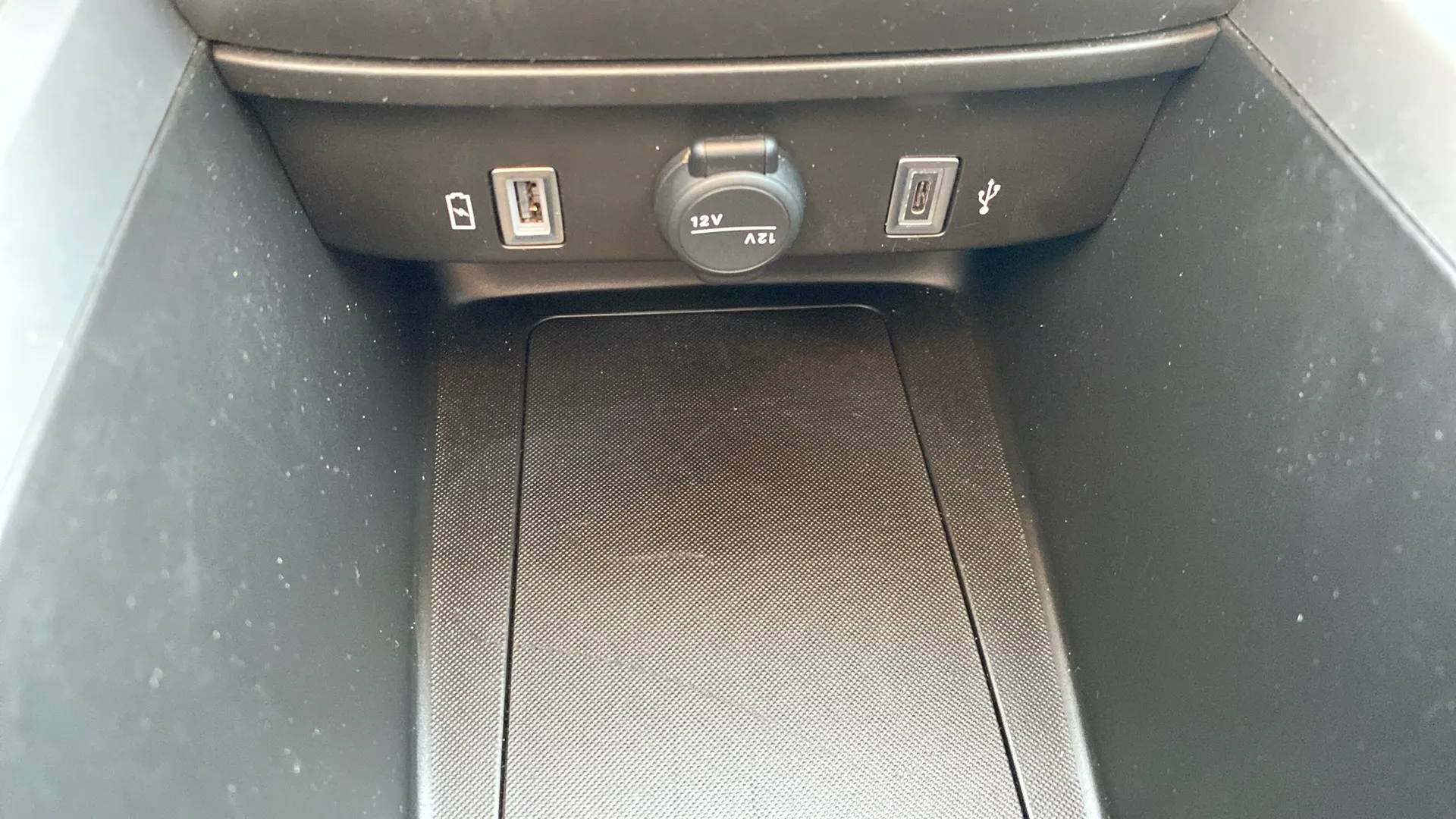 Jeep Avenger 1.2 eHybrid Altitude - foto 23