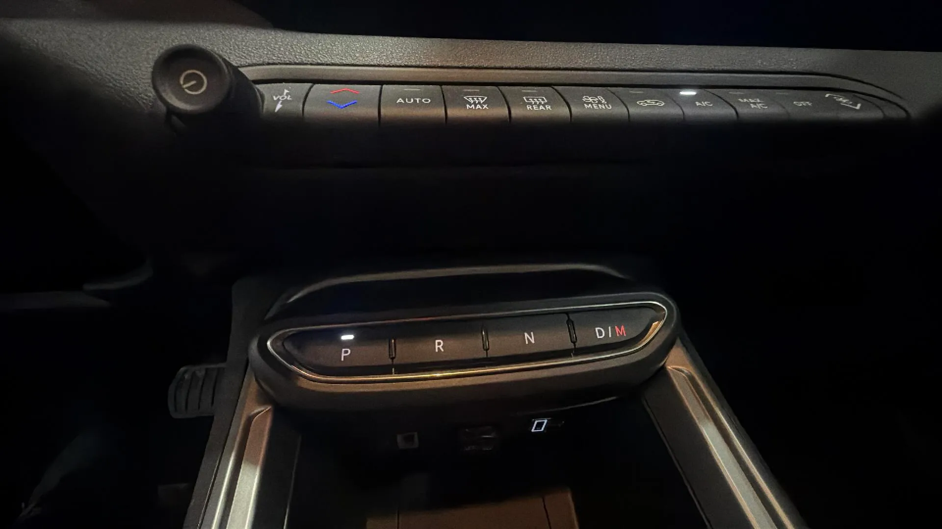 Jeep Avenger 1.2 eHybrid Altitude - foto 16