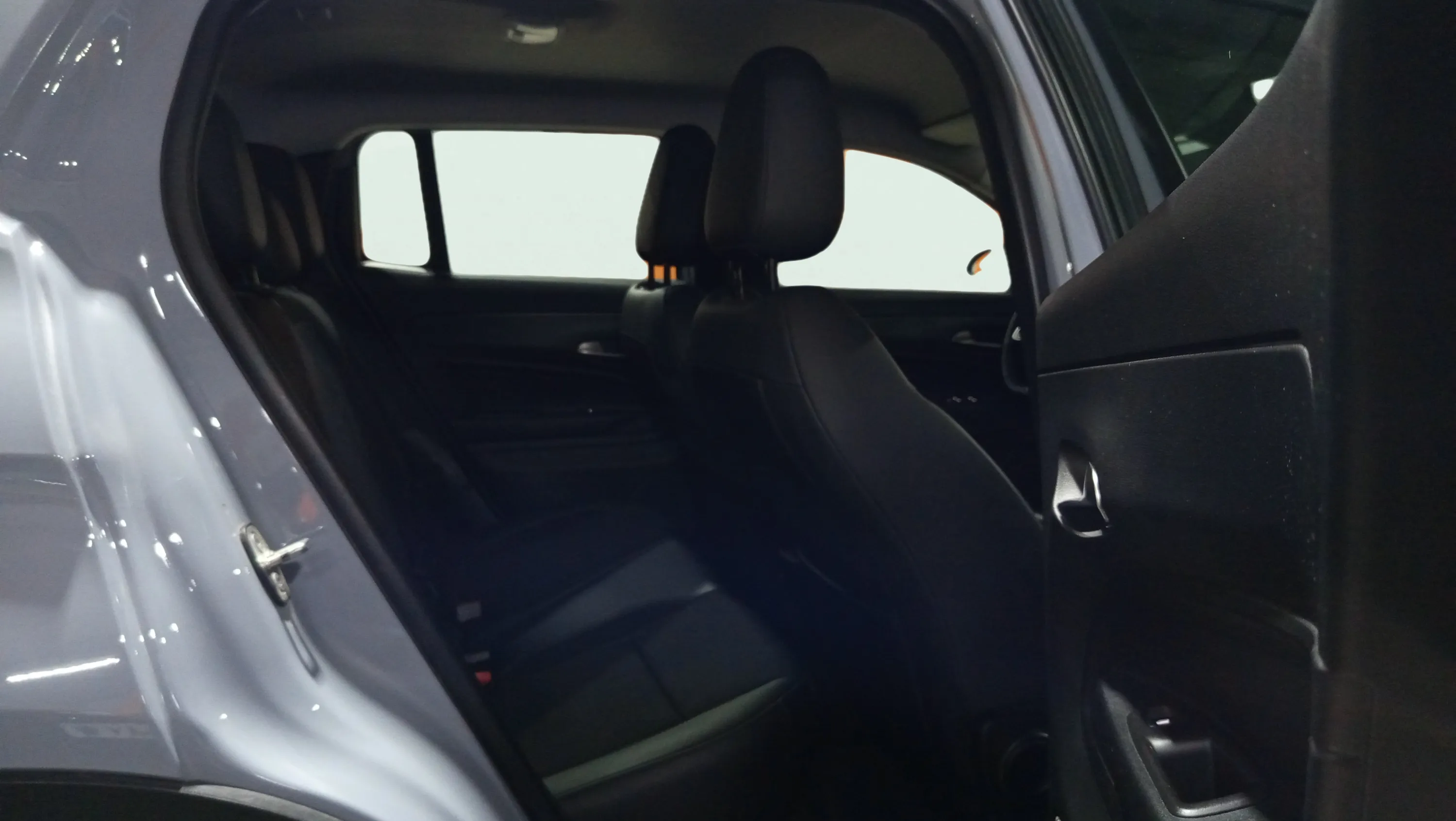 Jeep Avenger 1.2 eHybrid Altitude - foto 26