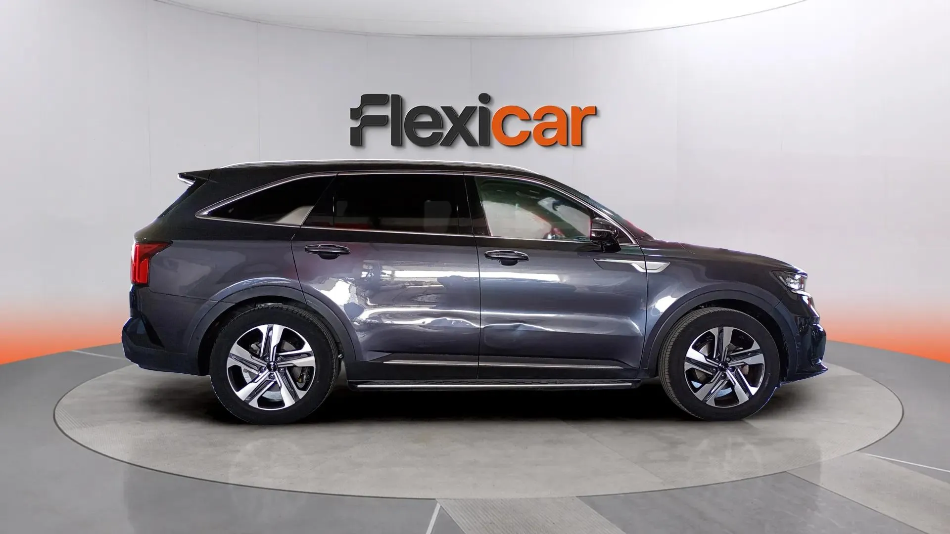 Kia Sorento 1.6 T-GDi HEV Emotion 4x2 7 plazas (P.Luxury) - foto 5