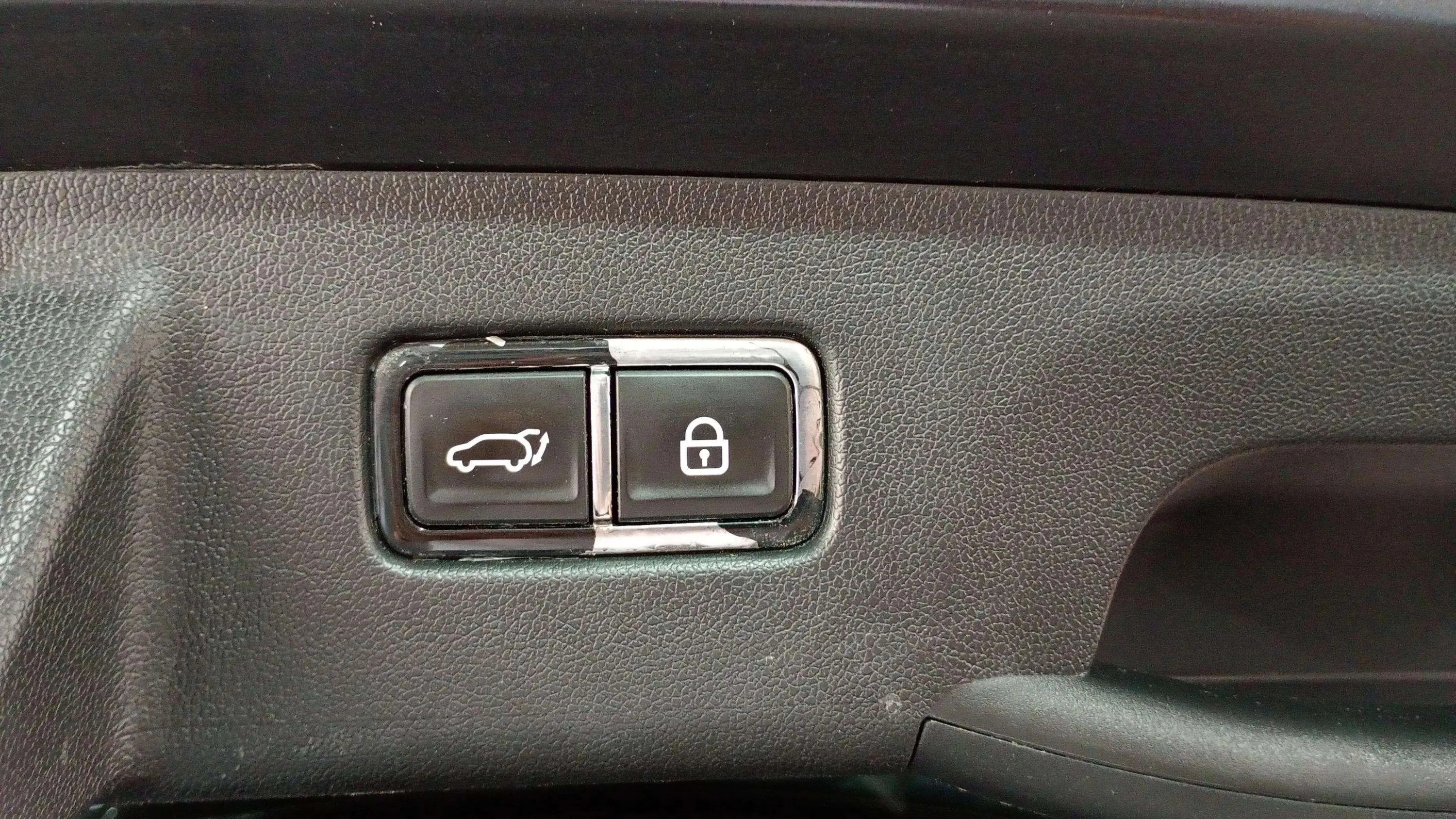 Kia Sorento 1.6 T-GDi HEV Emotion 4x2 7 plazas (P.Luxury) - foto 22