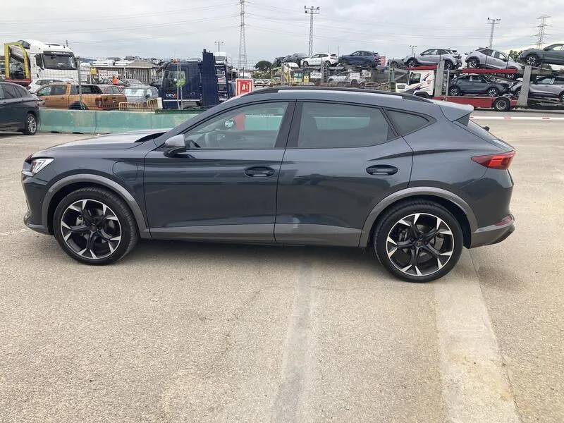 Cupra Formentor e-Hybrid 1.4 - foto 3
