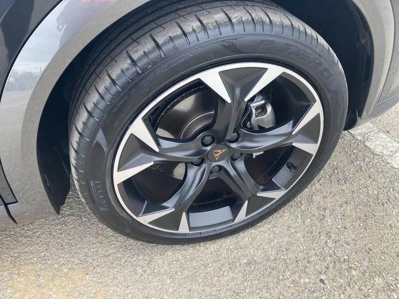 Cupra Formentor e-Hybrid 1.4 - foto 14