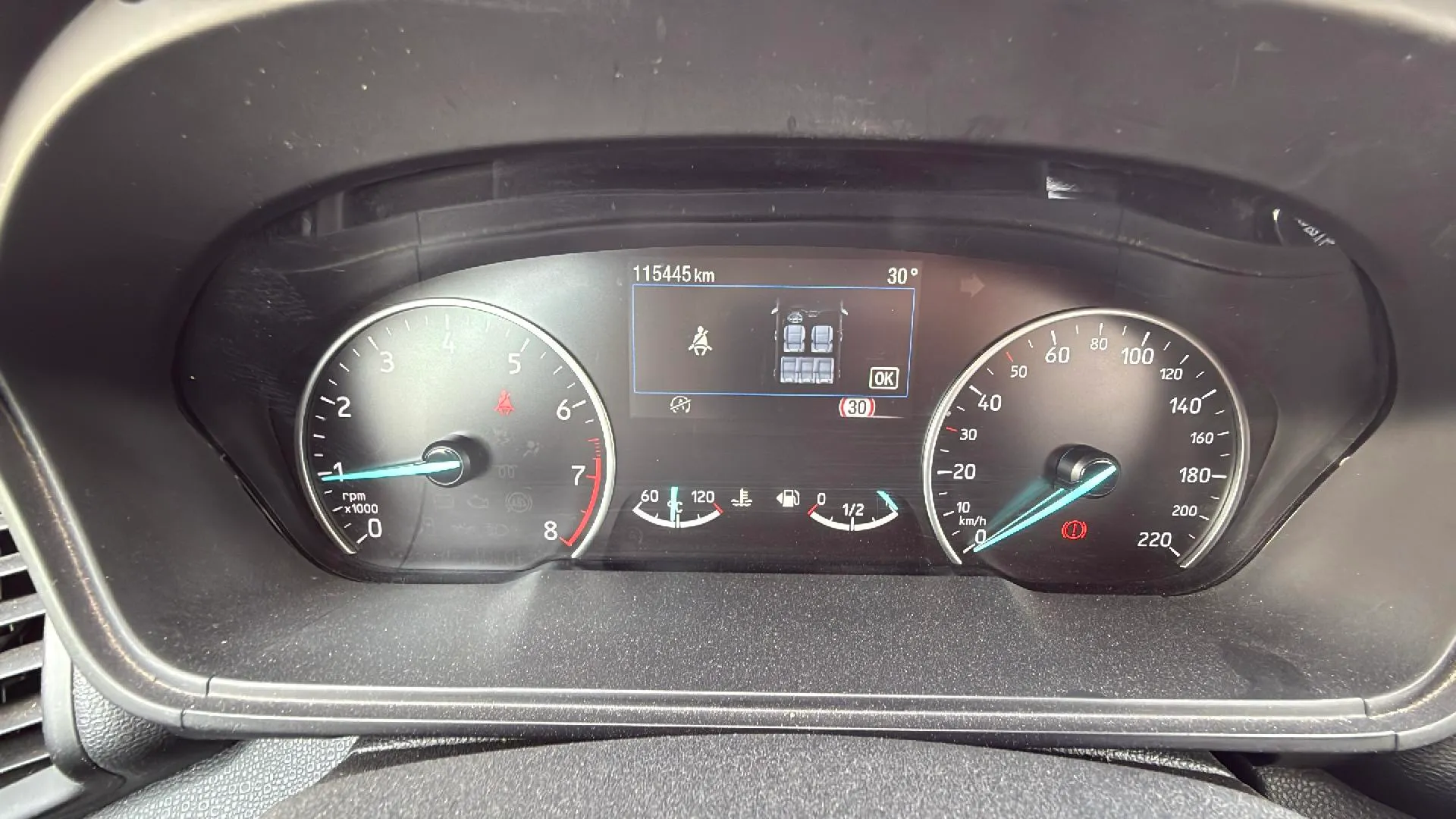 Ford EcoSport 1.0T EcoBoost ST Line - foto 11