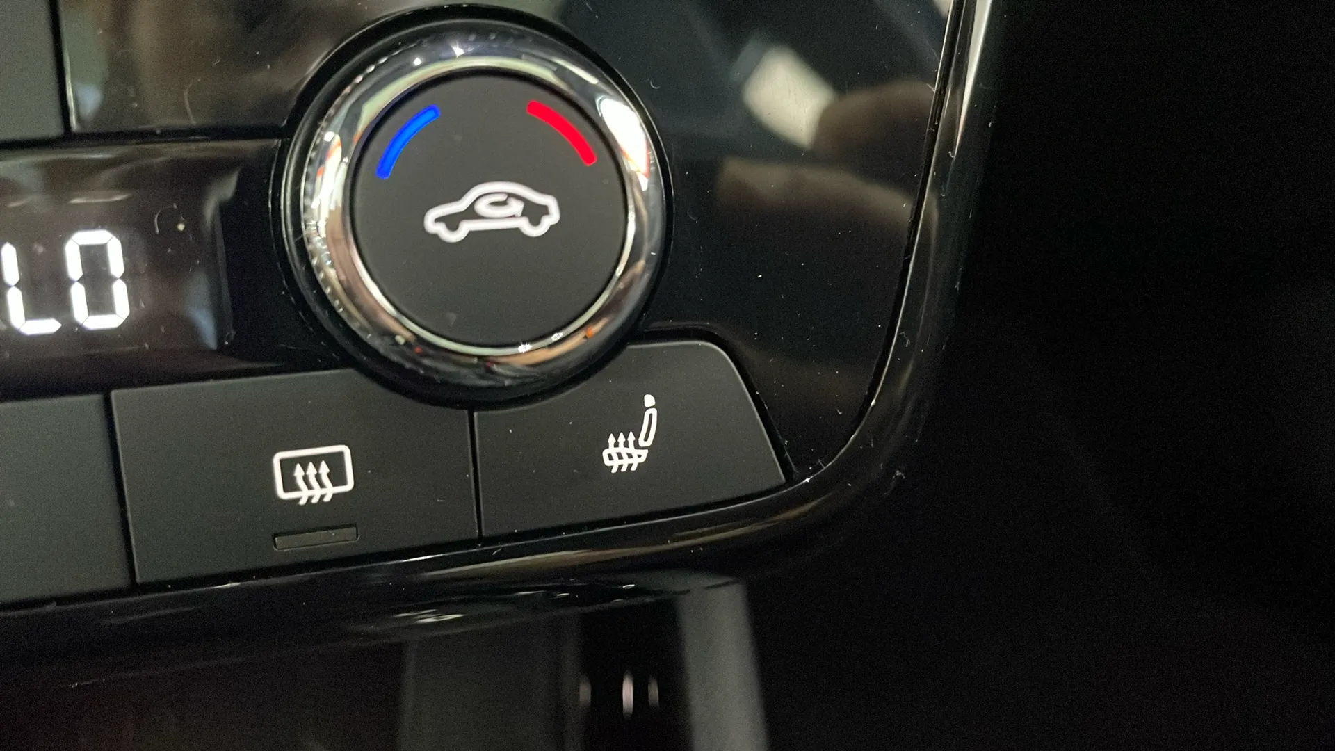 Škoda Kamiq 1.0 TSI DSG Monte Carlo - foto 18