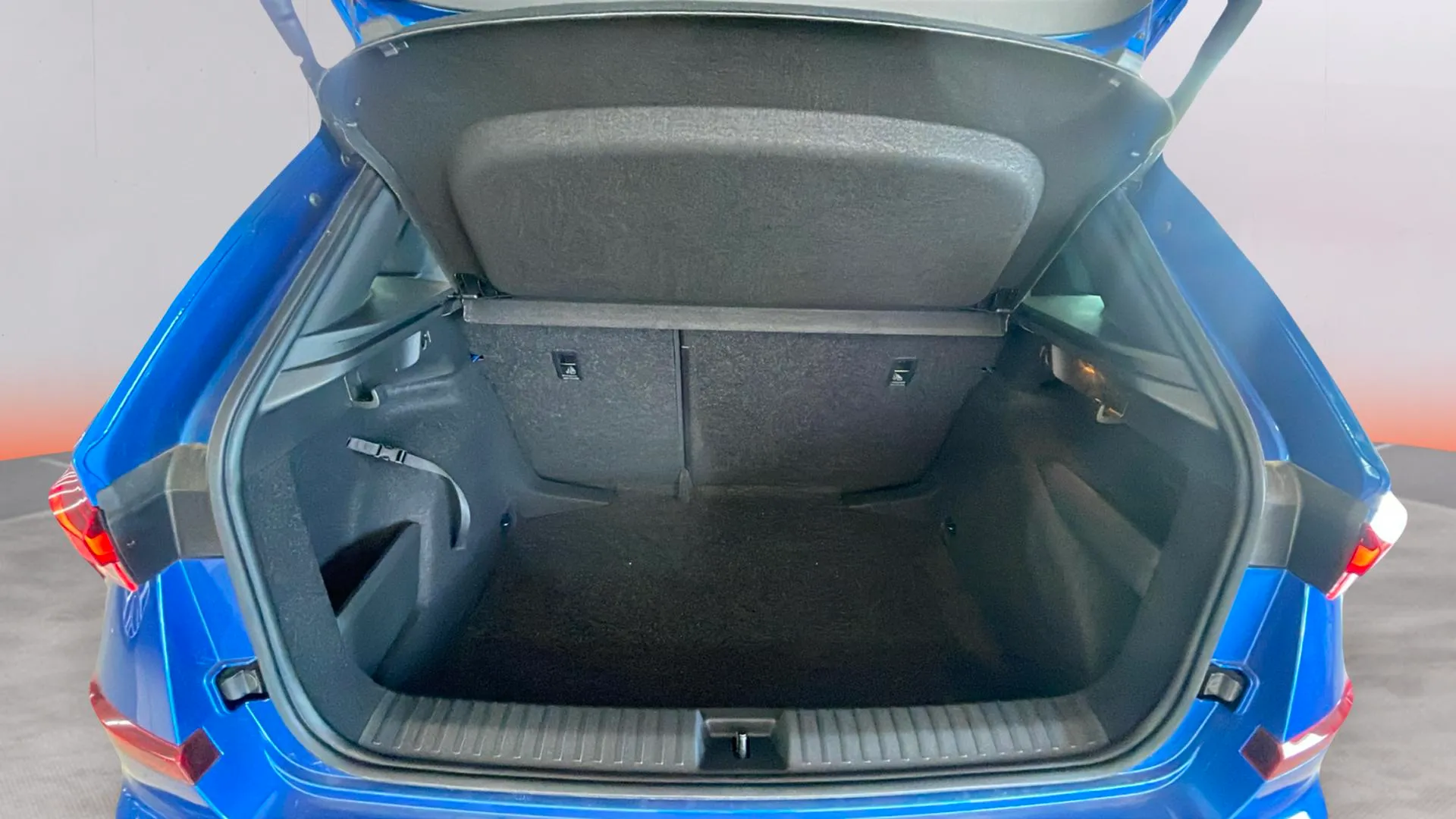 Škoda Kamiq 1.0 TSI DSG Monte Carlo - foto 10