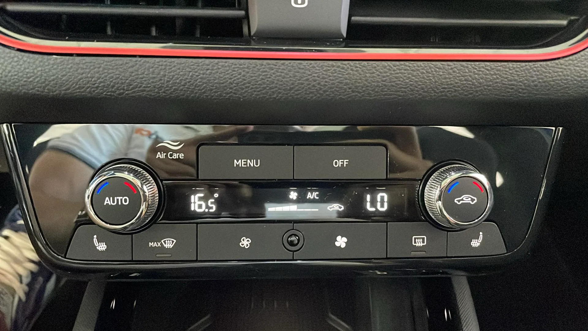 Škoda Kamiq 1.0 TSI DSG Monte Carlo - foto 19