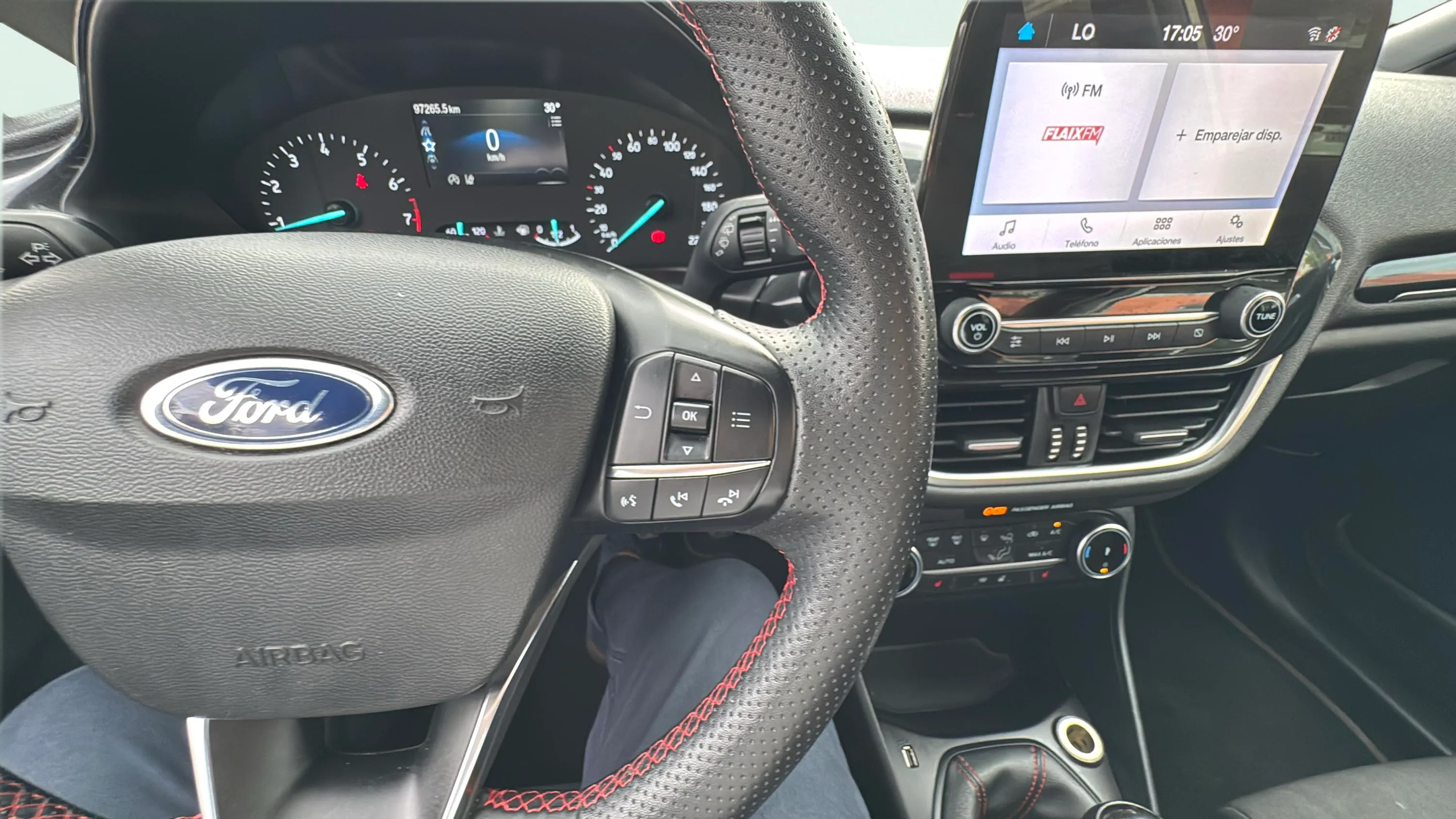 Ford Fiesta 1.0 EcoBoost MHEV ST-Line - foto 16