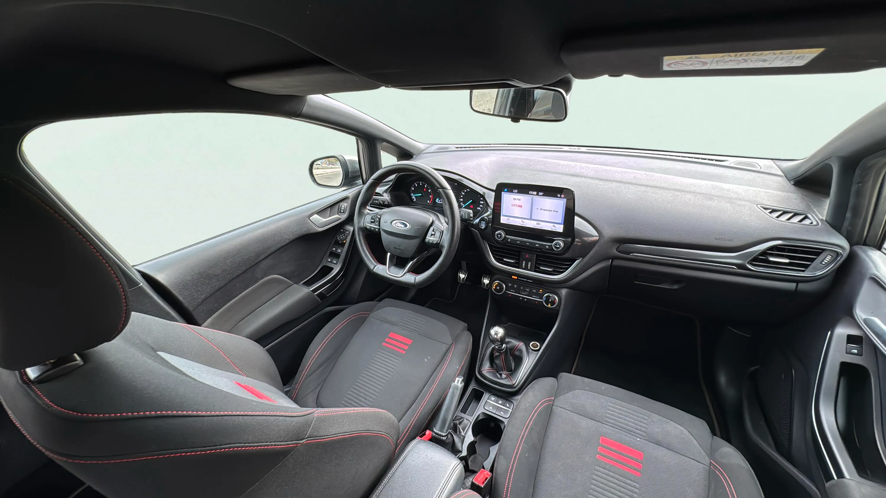 Ford Fiesta 1.0 EcoBoost MHEV ST-Line - foto 13
