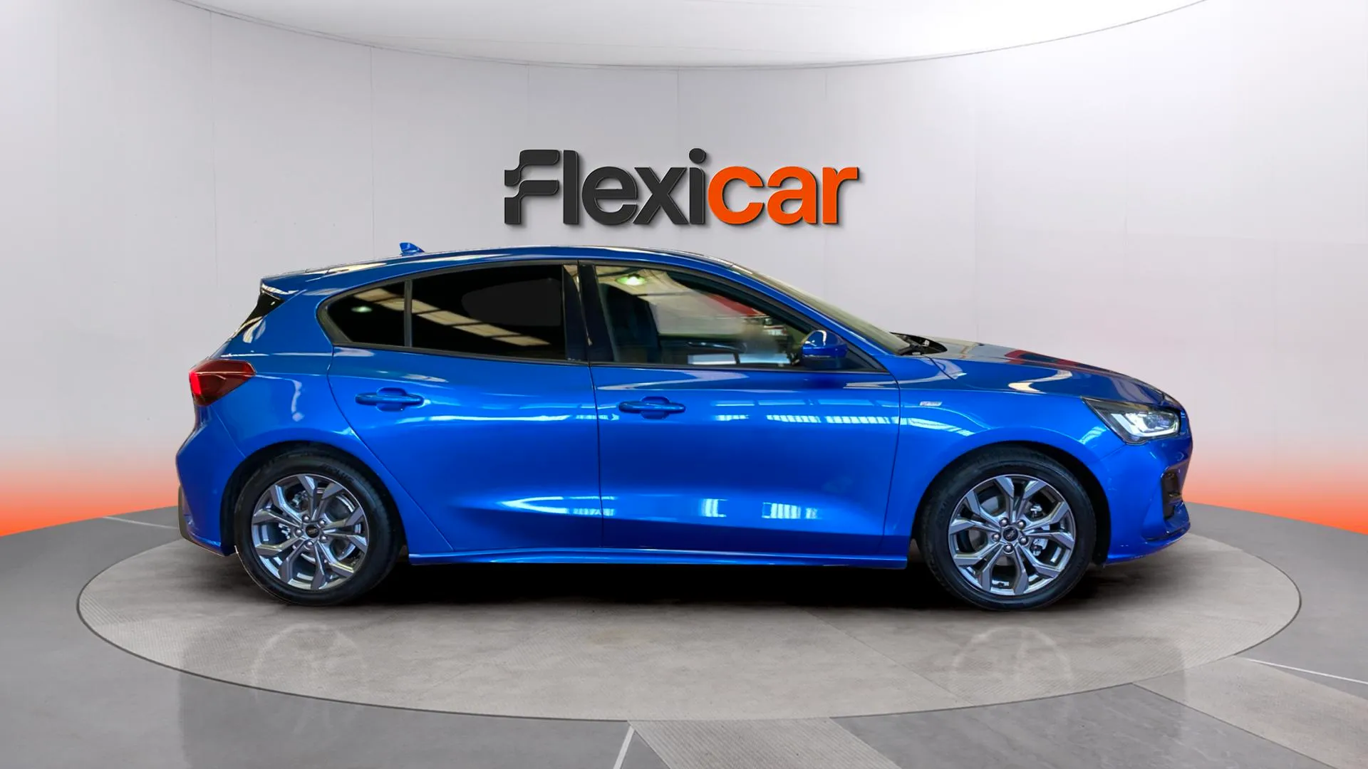 Ford Focus 1.0 EcoBoost MHEV ST-Line Design SIP - foto 8