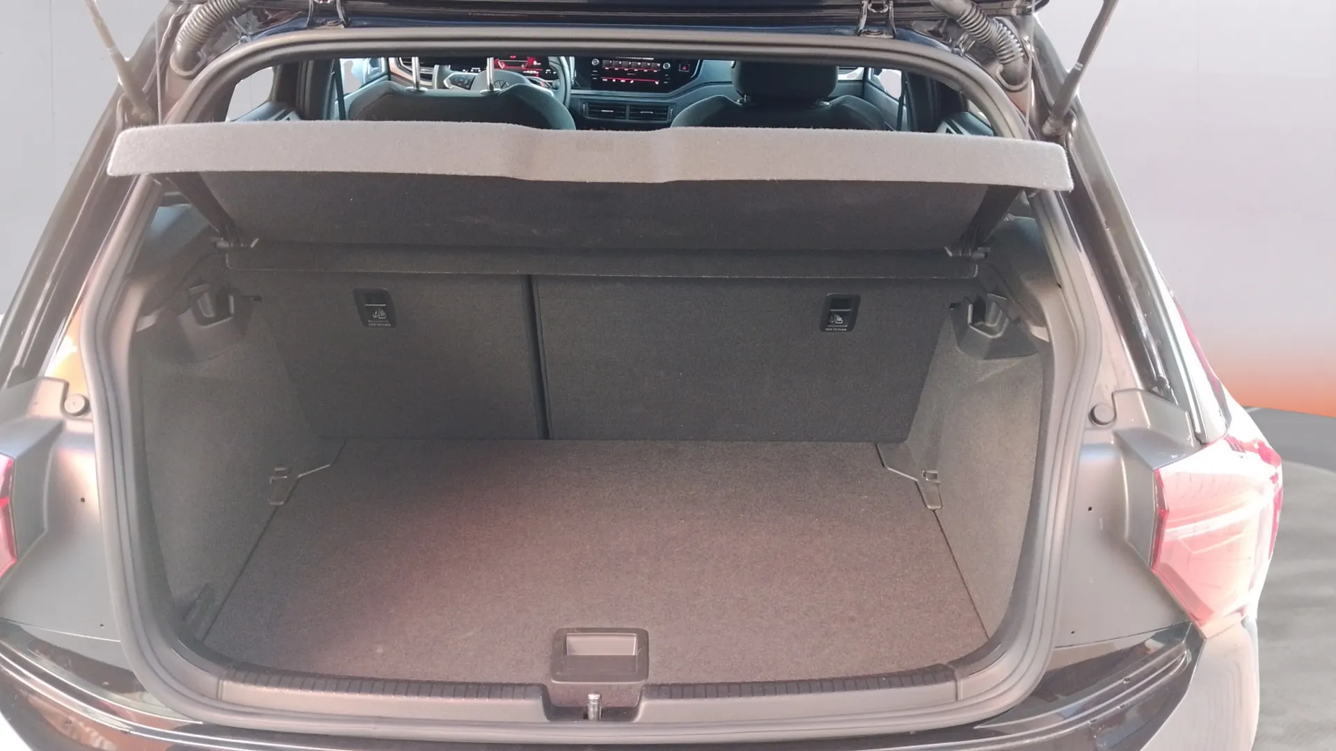 Volkswagen Polo GTI 2.0 TSI DSG - foto 13