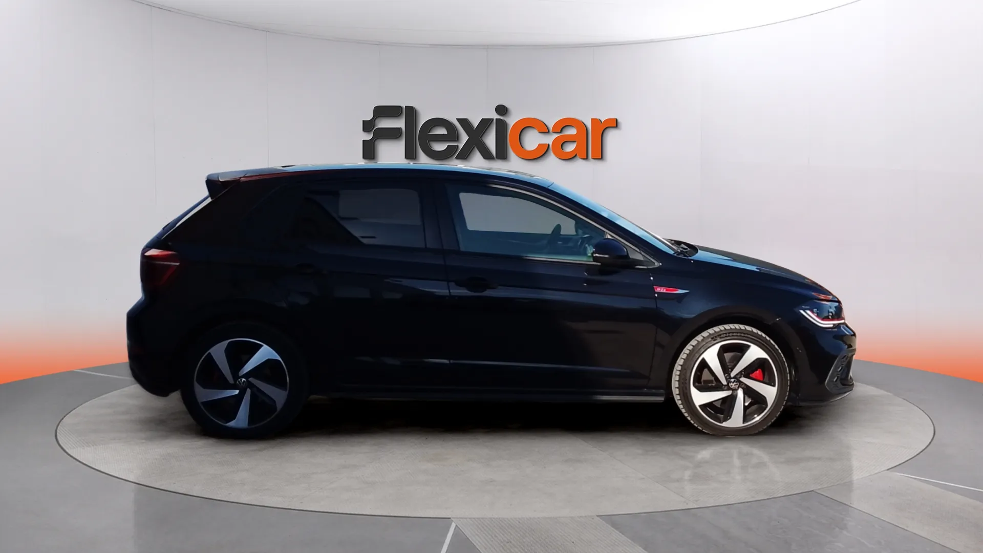 Volkswagen Polo GTI 2.0 TSI DSG - foto 3