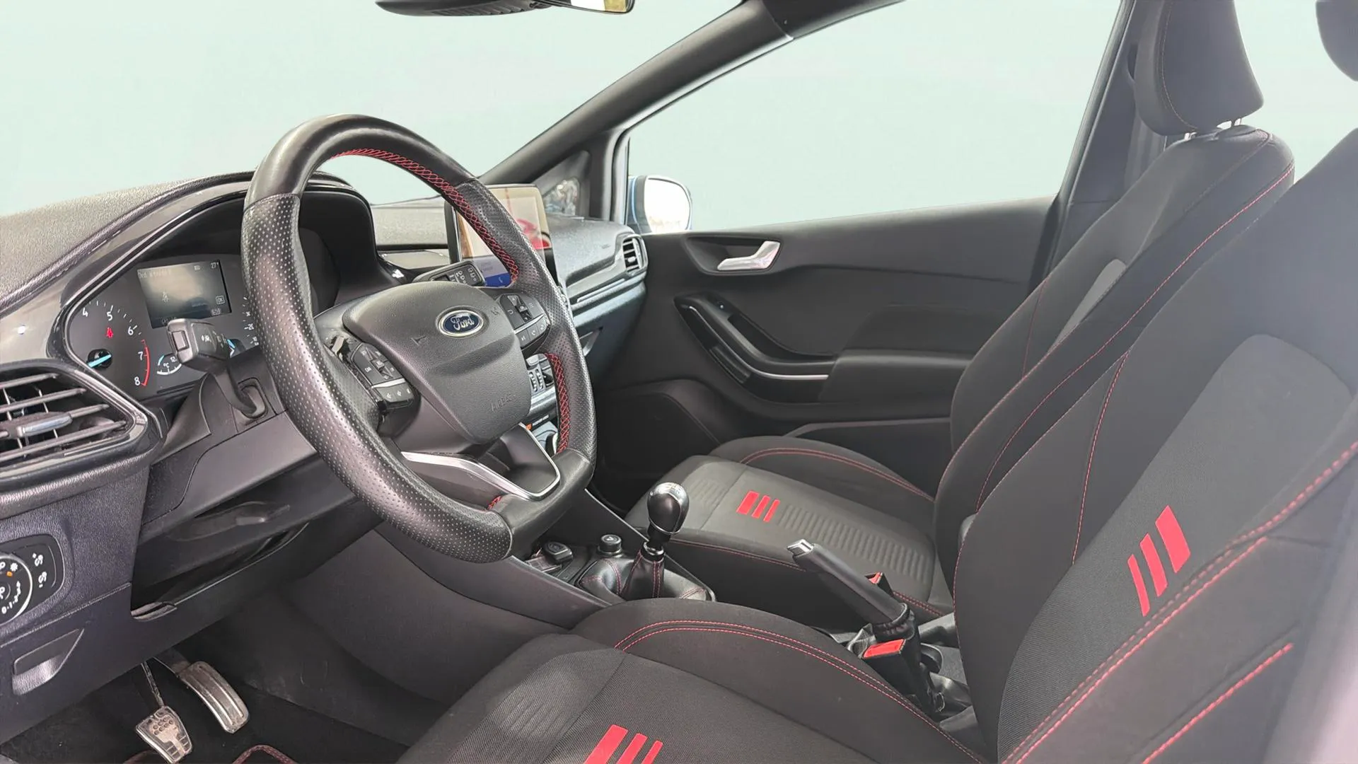 Ford Fiesta 1.0 EcoBoost MHEV ST-Line X - foto 12
