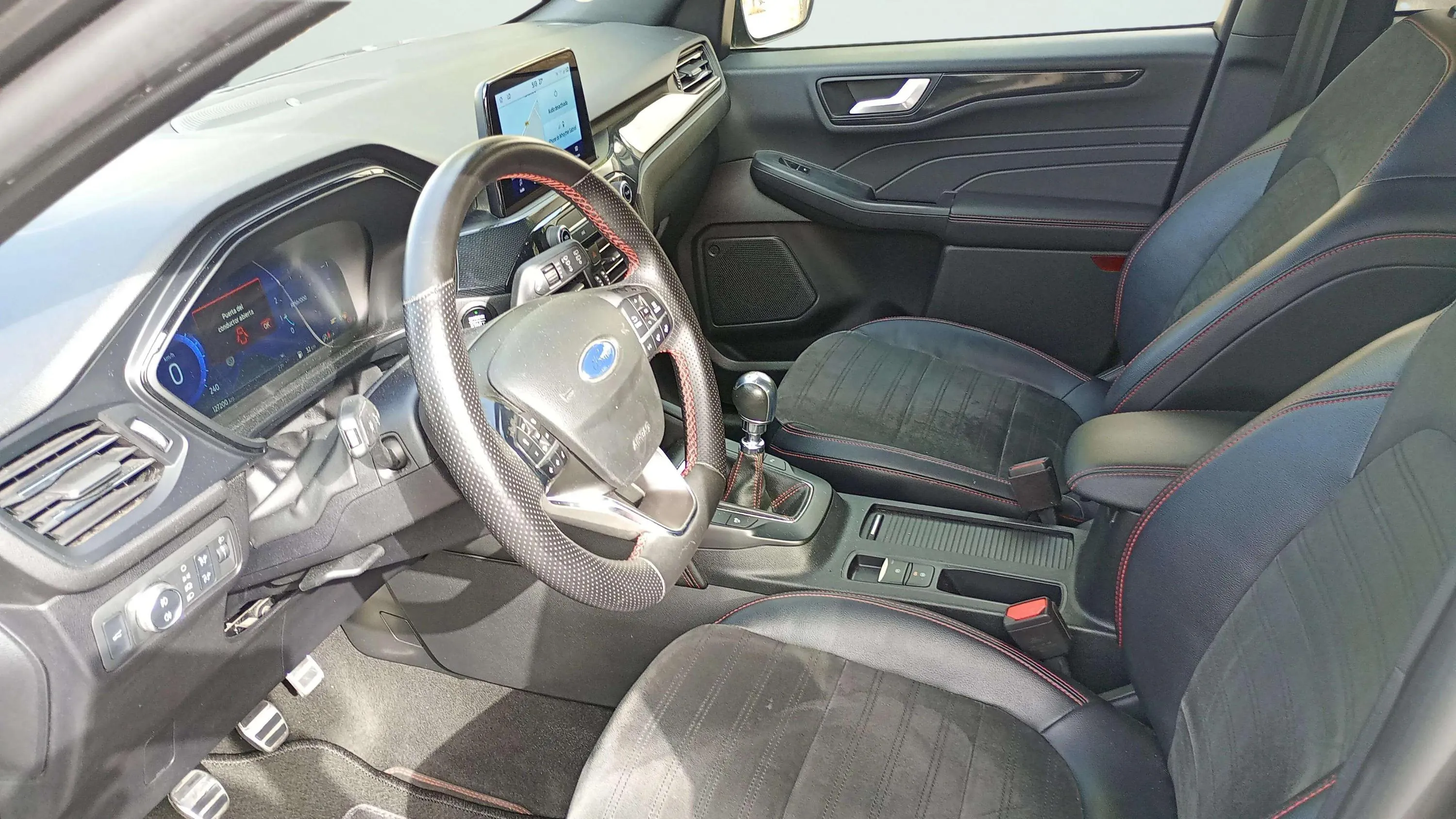 Ford Kuga ST-Line 1.5T EcoBoost - foto 15