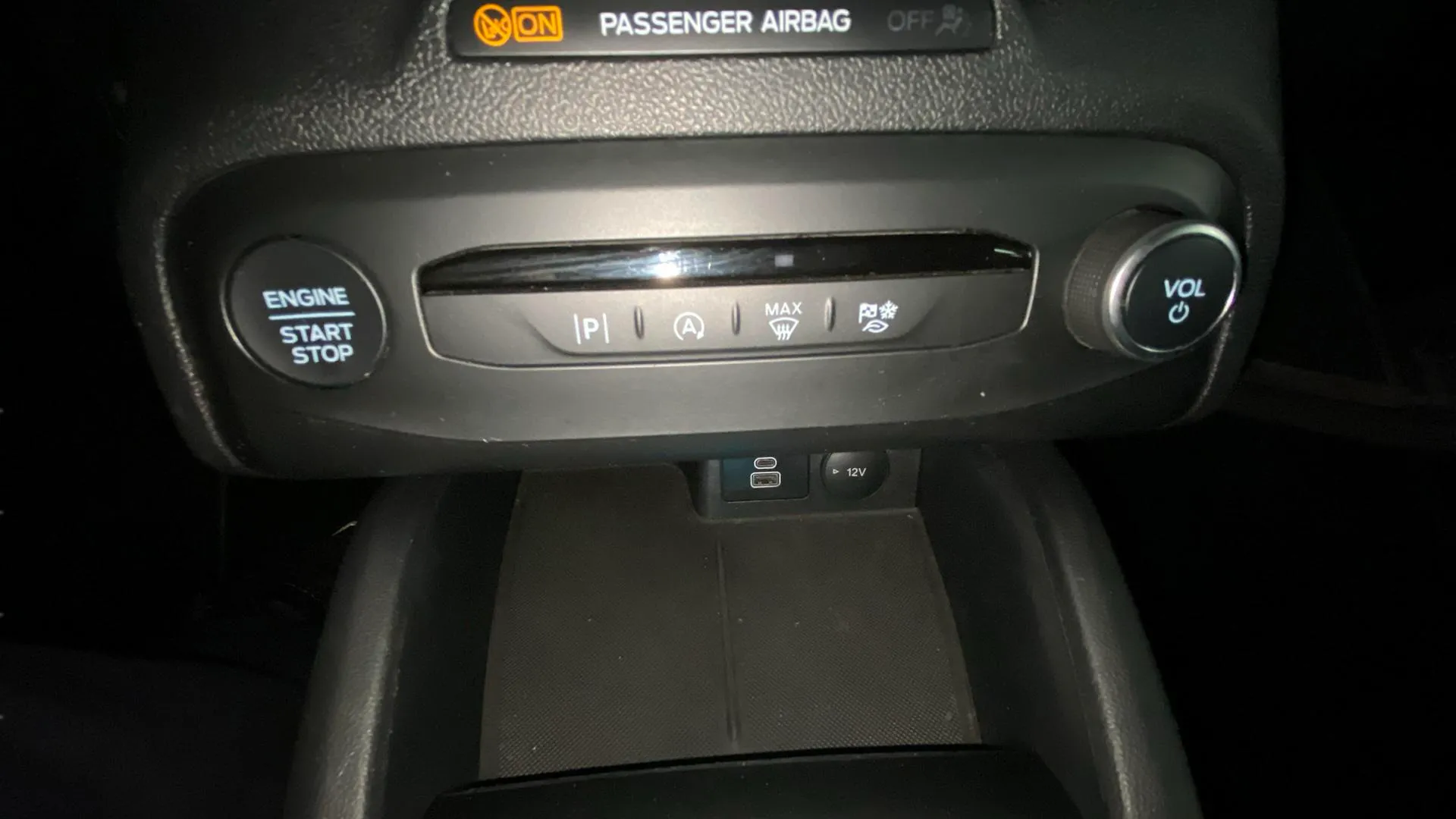 Ford Focus 1.0 EcoBoost MHEV ST-Line - foto 14