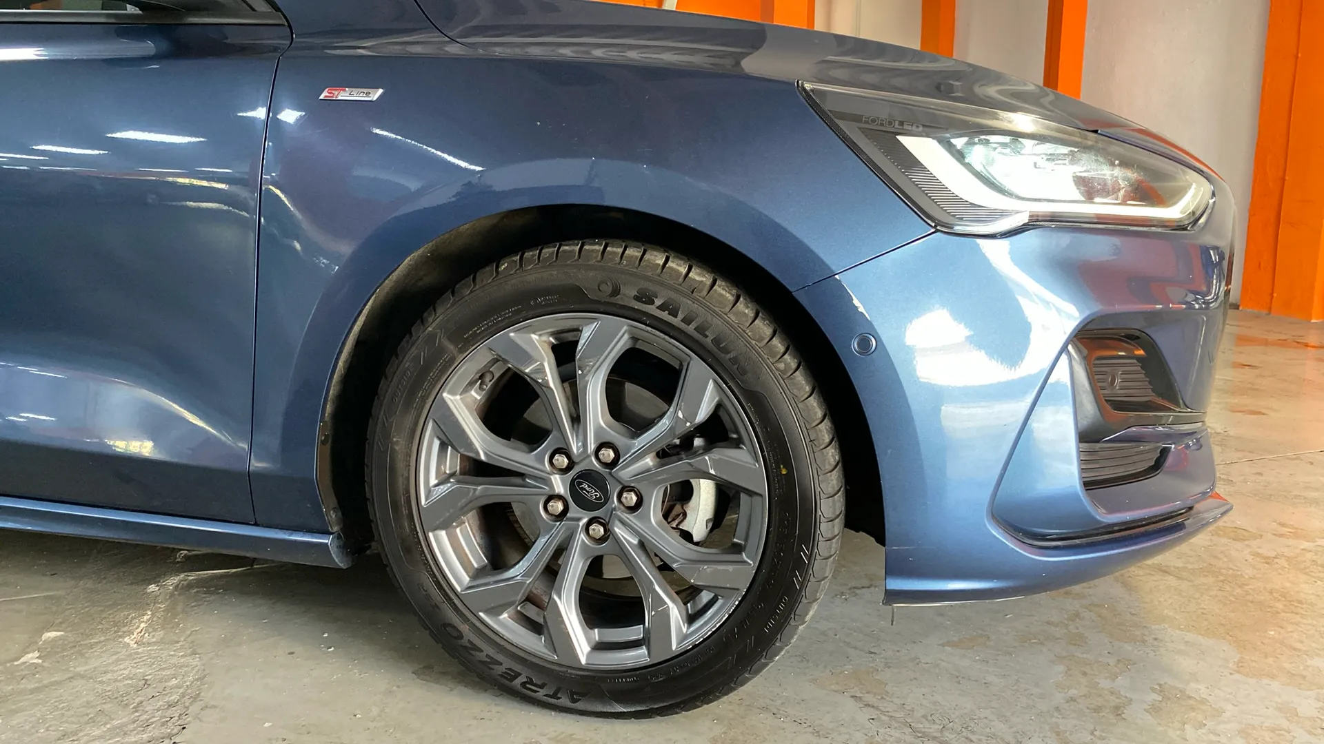 Ford Focus 1.0 EcoBoost MHEV ST-Line - foto 29