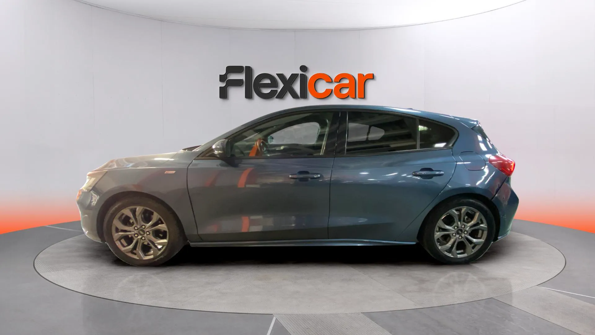 Ford Focus 1.0 EcoBoost MHEV ST-Line - foto 5