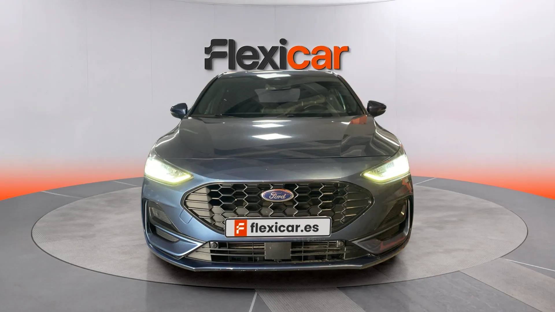 Ford Focus 1.0 EcoBoost MHEV ST-Line - foto 2