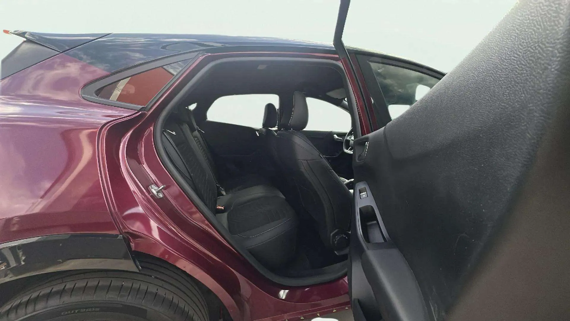 Ford Puma 1.0 EcoBoost ST-Line MHEV - foto 14