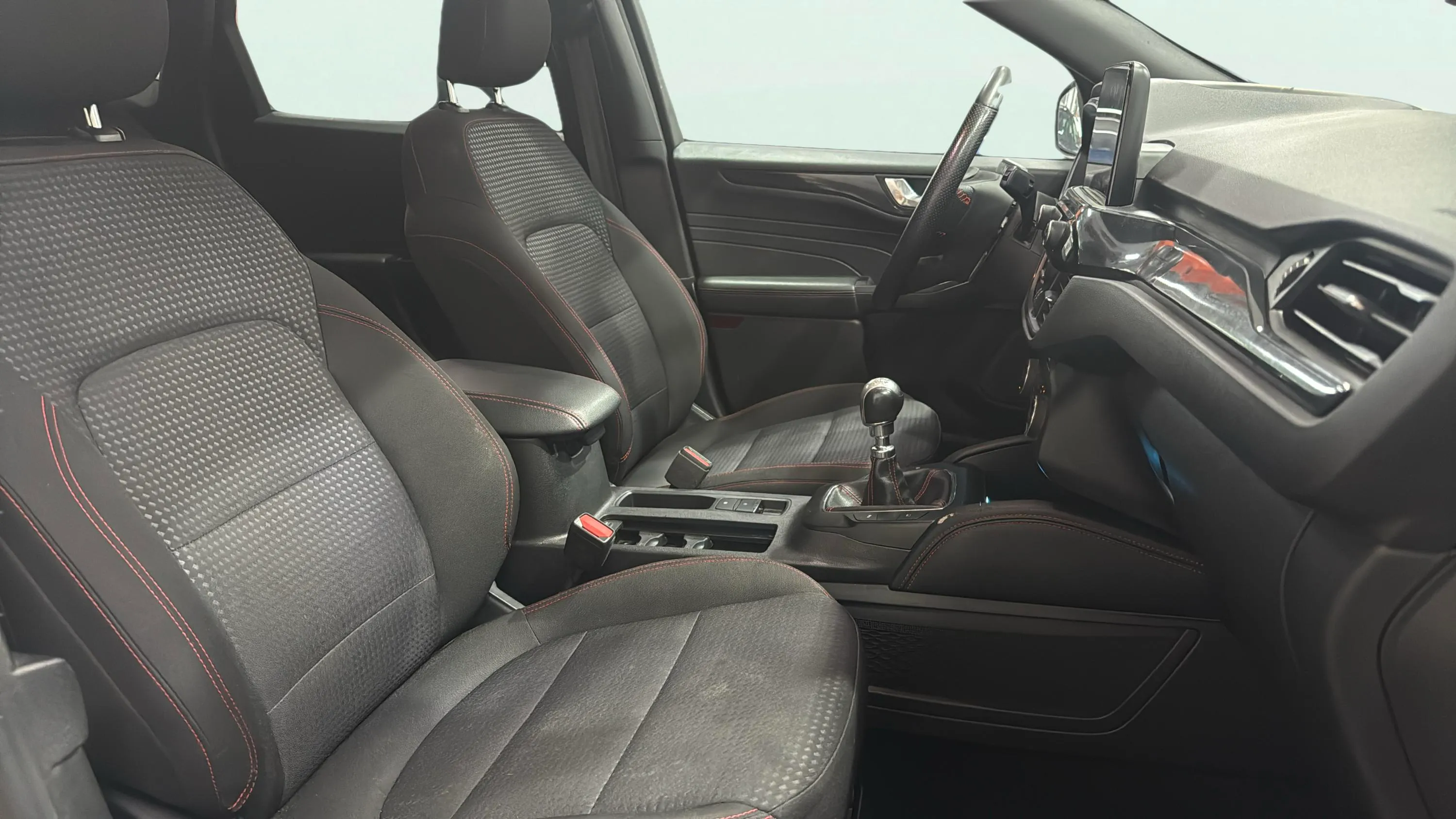 Ford Kuga ST-Line 1.5 EcoBlue - foto 13