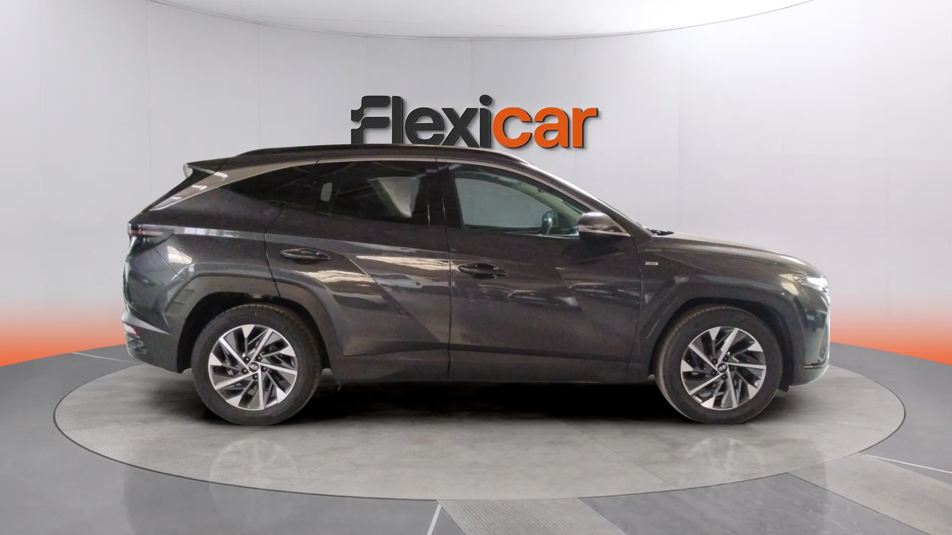 Hyundai Tucson 1.6 T-GDi 48V Tecno Sky DCT - foto 4