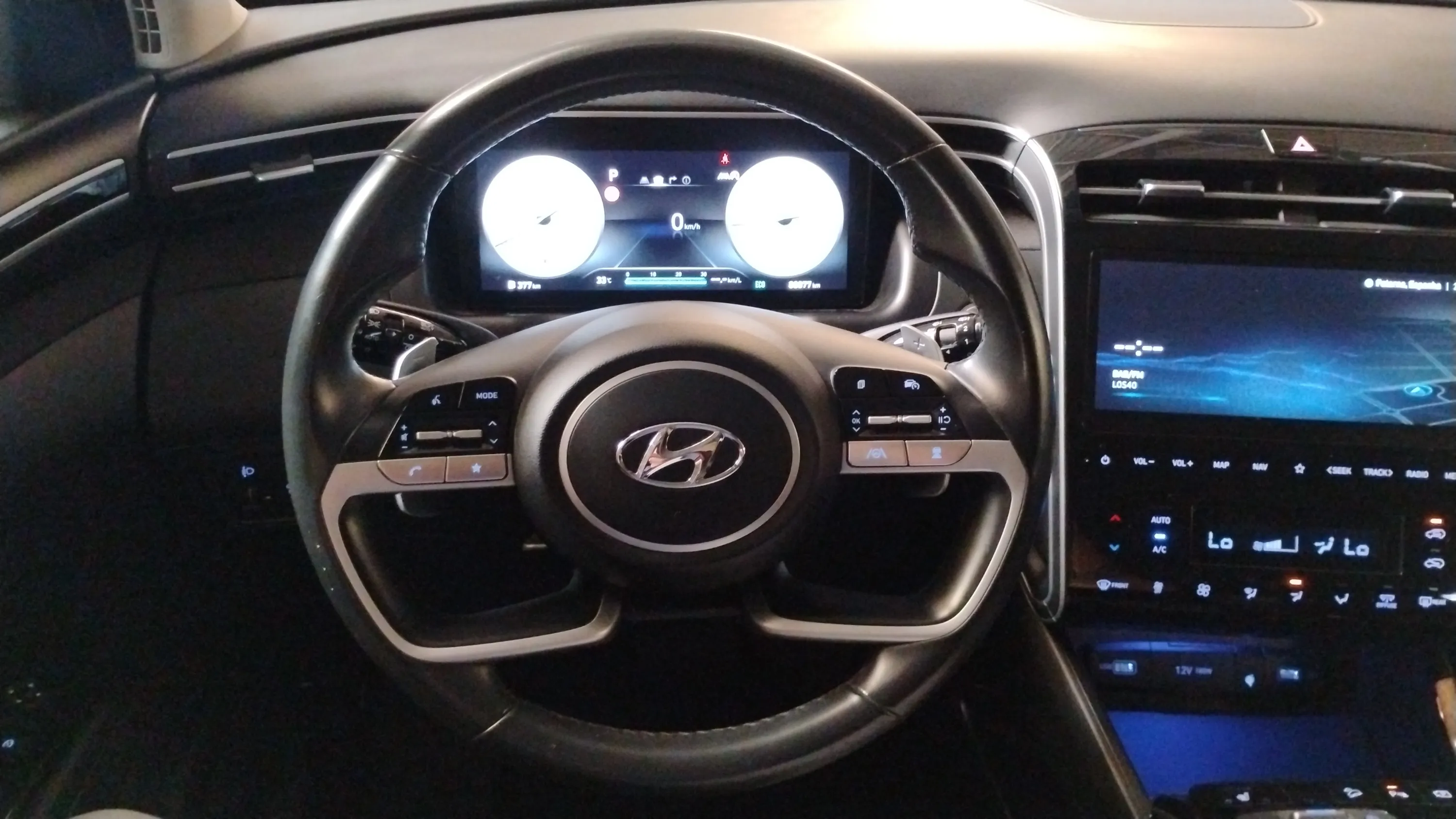 Hyundai Tucson 1.6 T-GDi 48V Tecno Sky DCT - foto 10