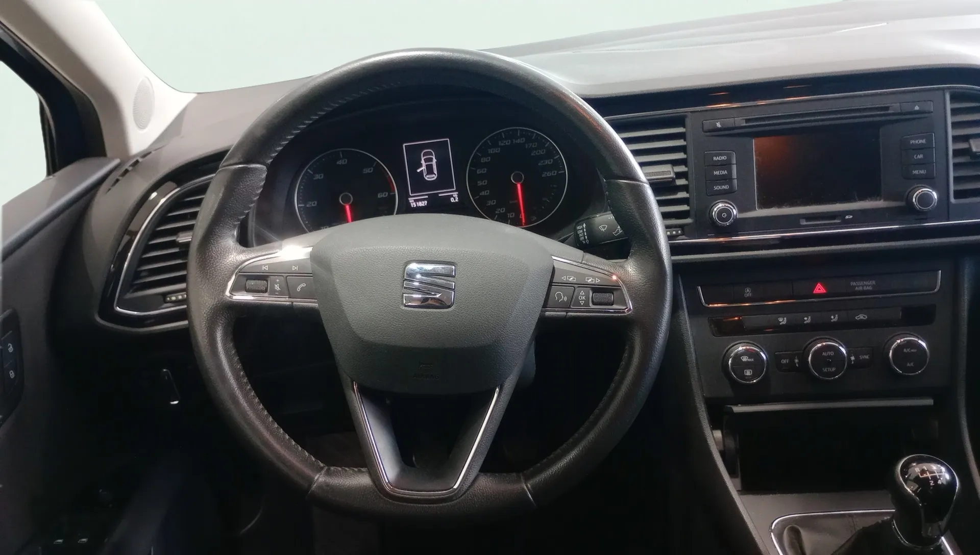 SEAT León 1.6 TDI Reference - foto 12