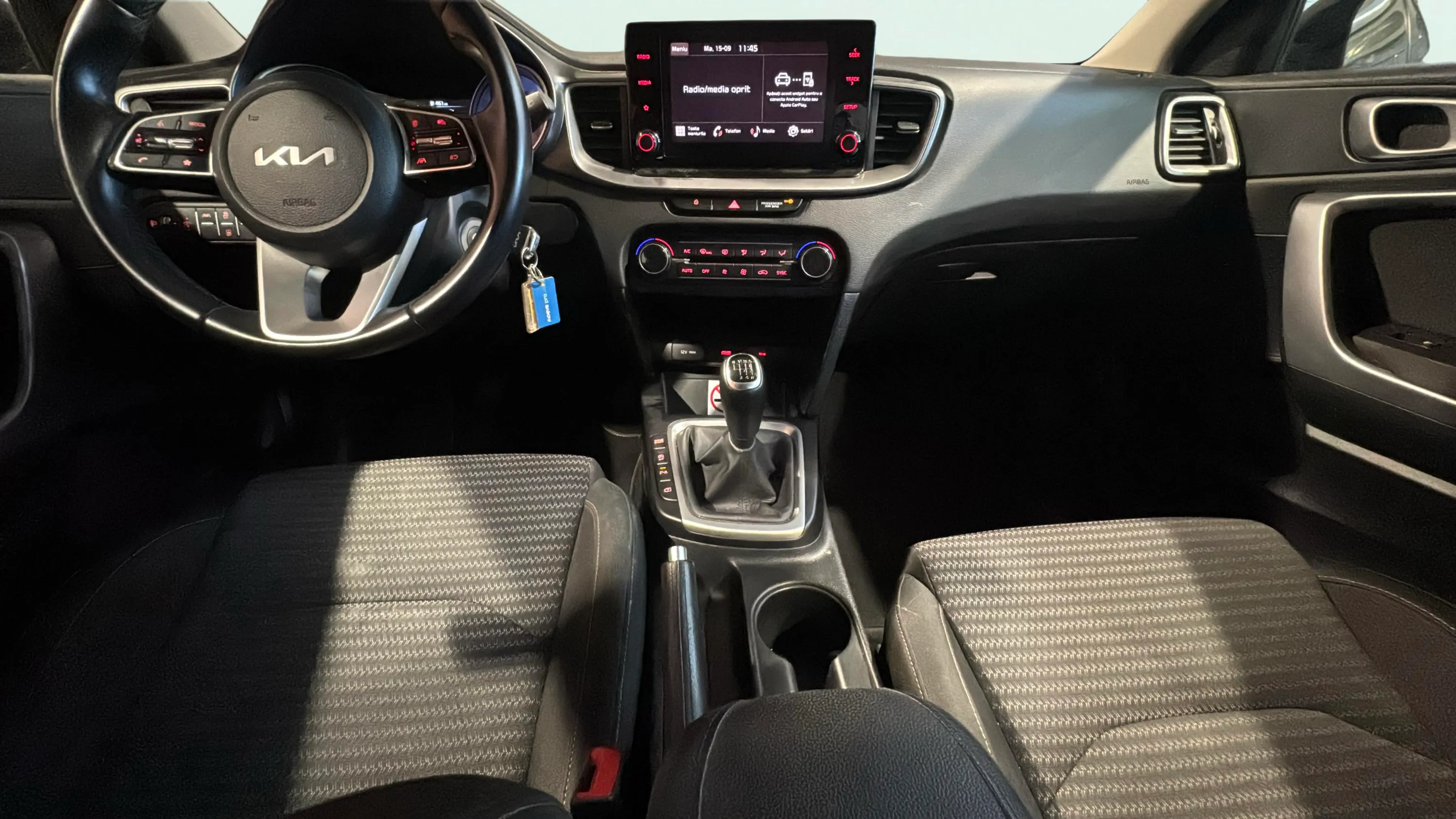 Kia Ceed 1.6 MHEV iMT Drive - foto 14