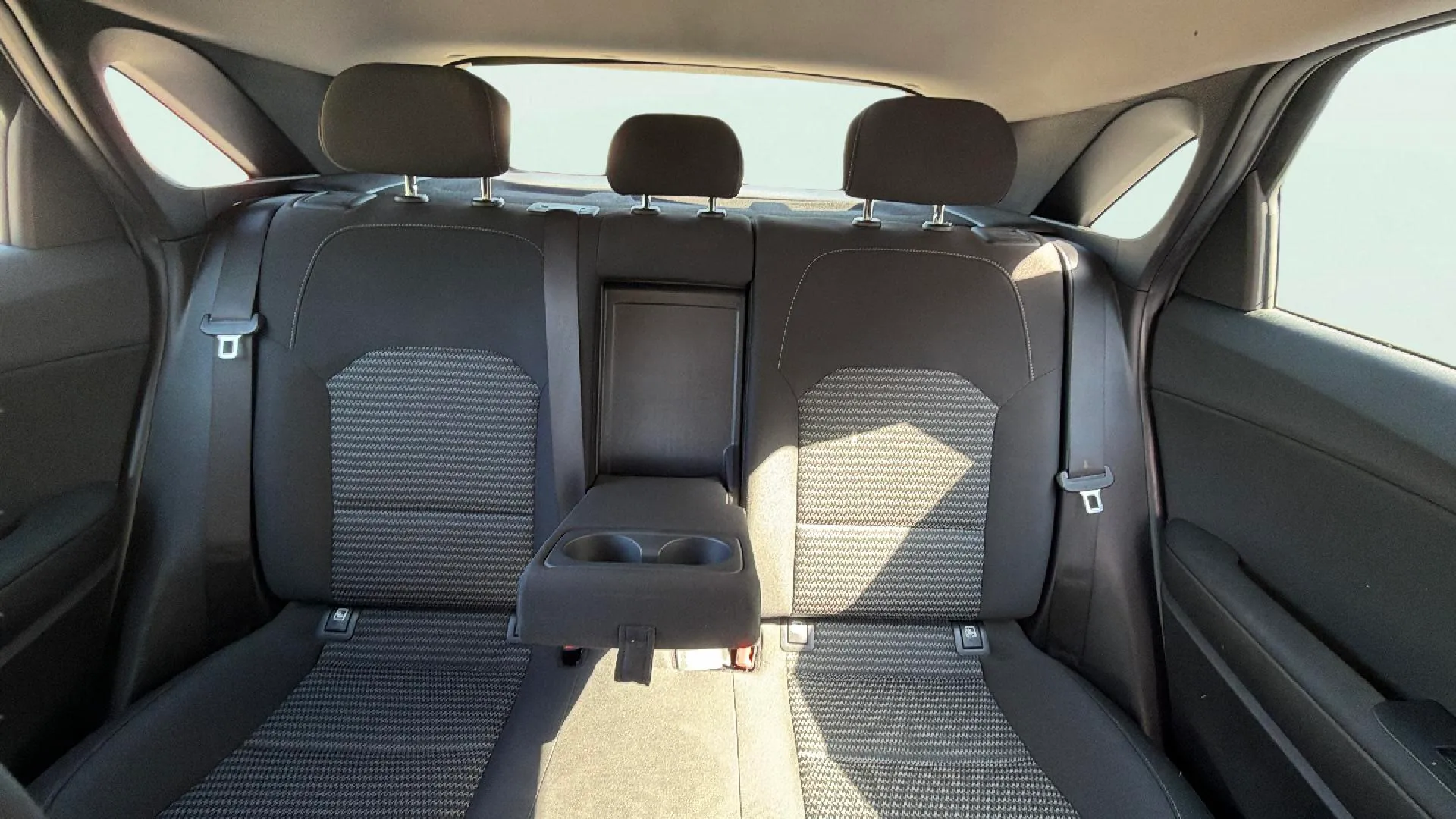 Kia Ceed 1.6 MHEV iMT Drive - foto 21