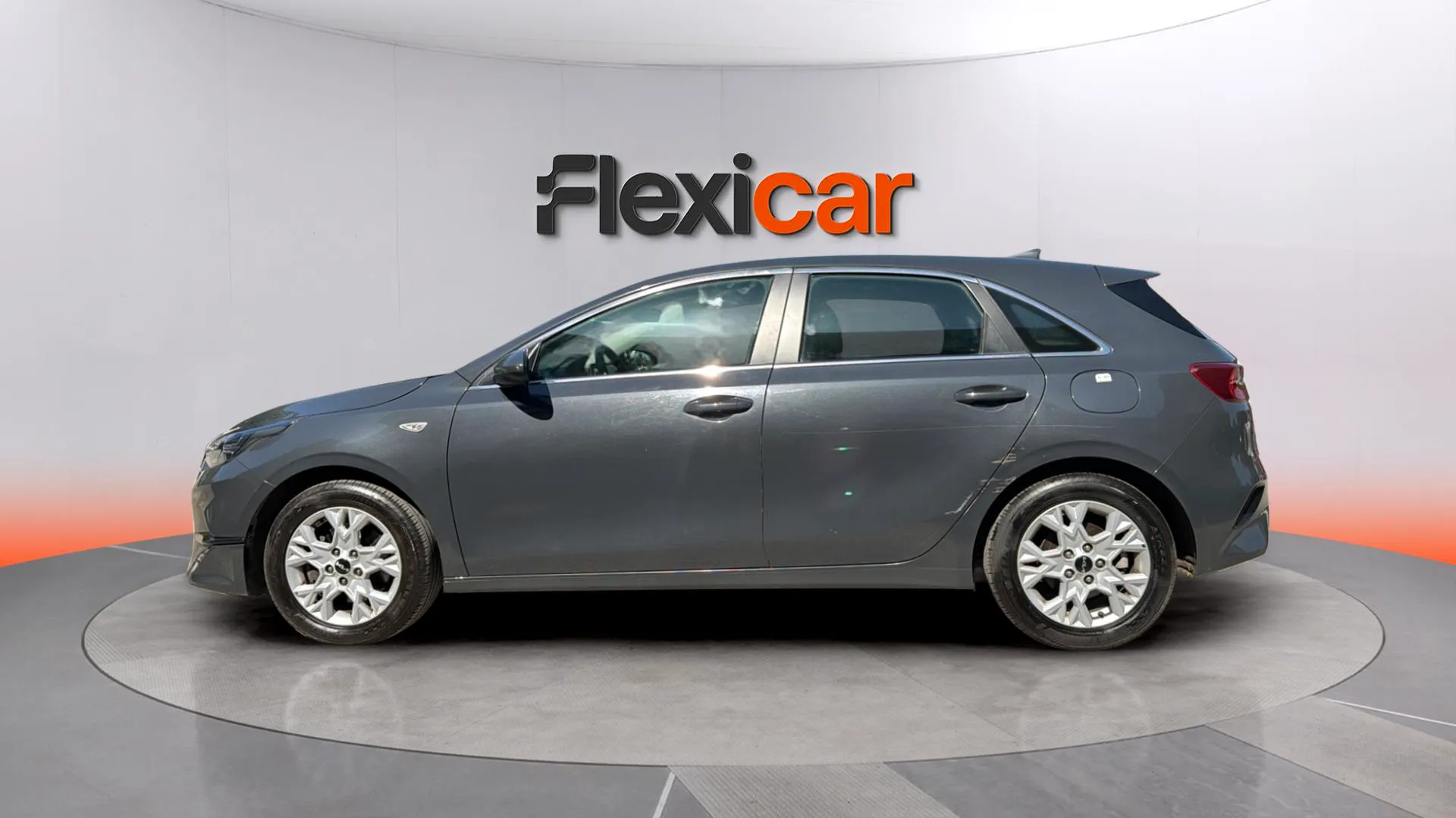 Kia Ceed 1.6 MHEV iMT Drive - foto 4