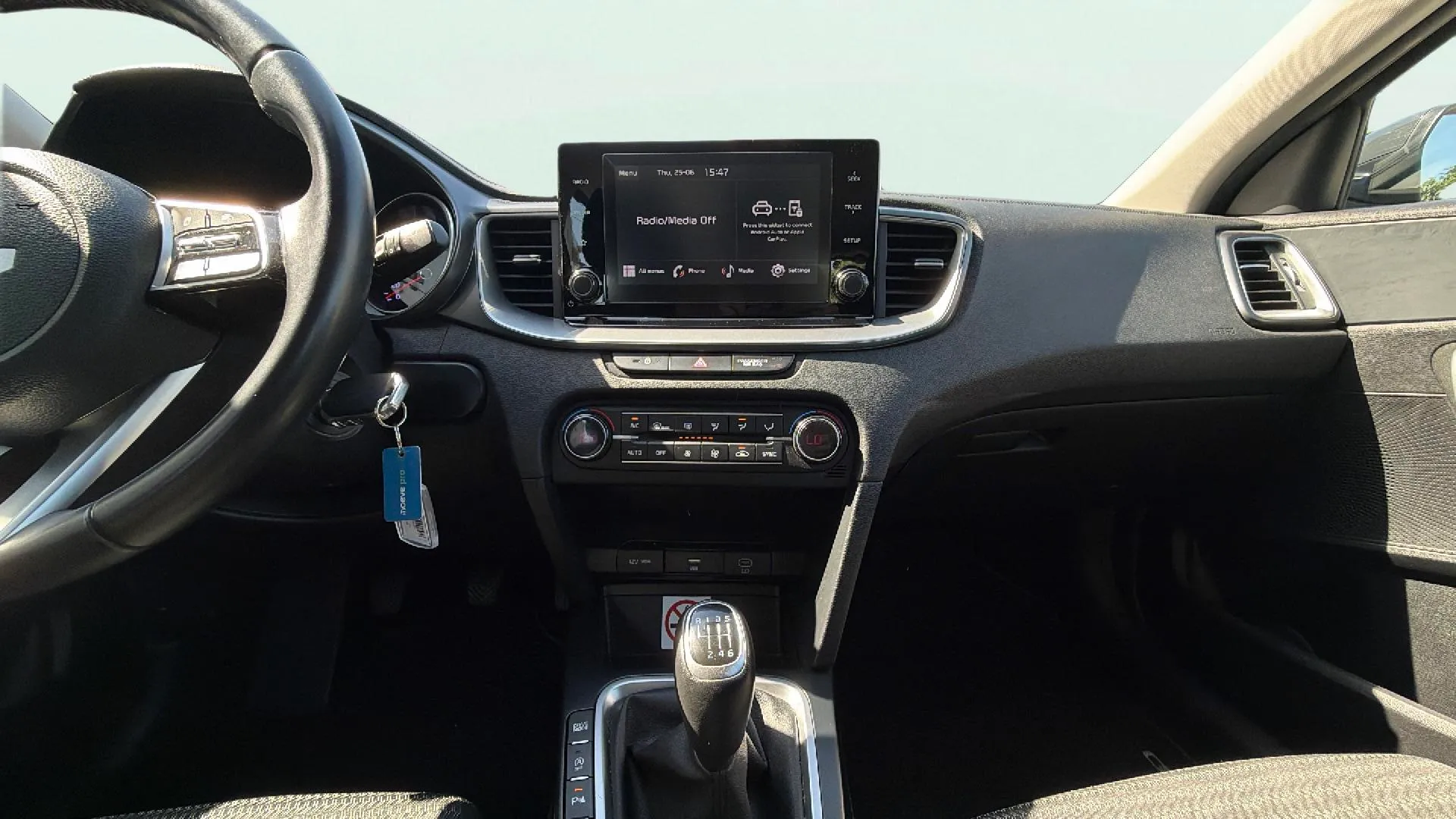 Kia Ceed 1.6 MHEV iMT Drive - foto 13