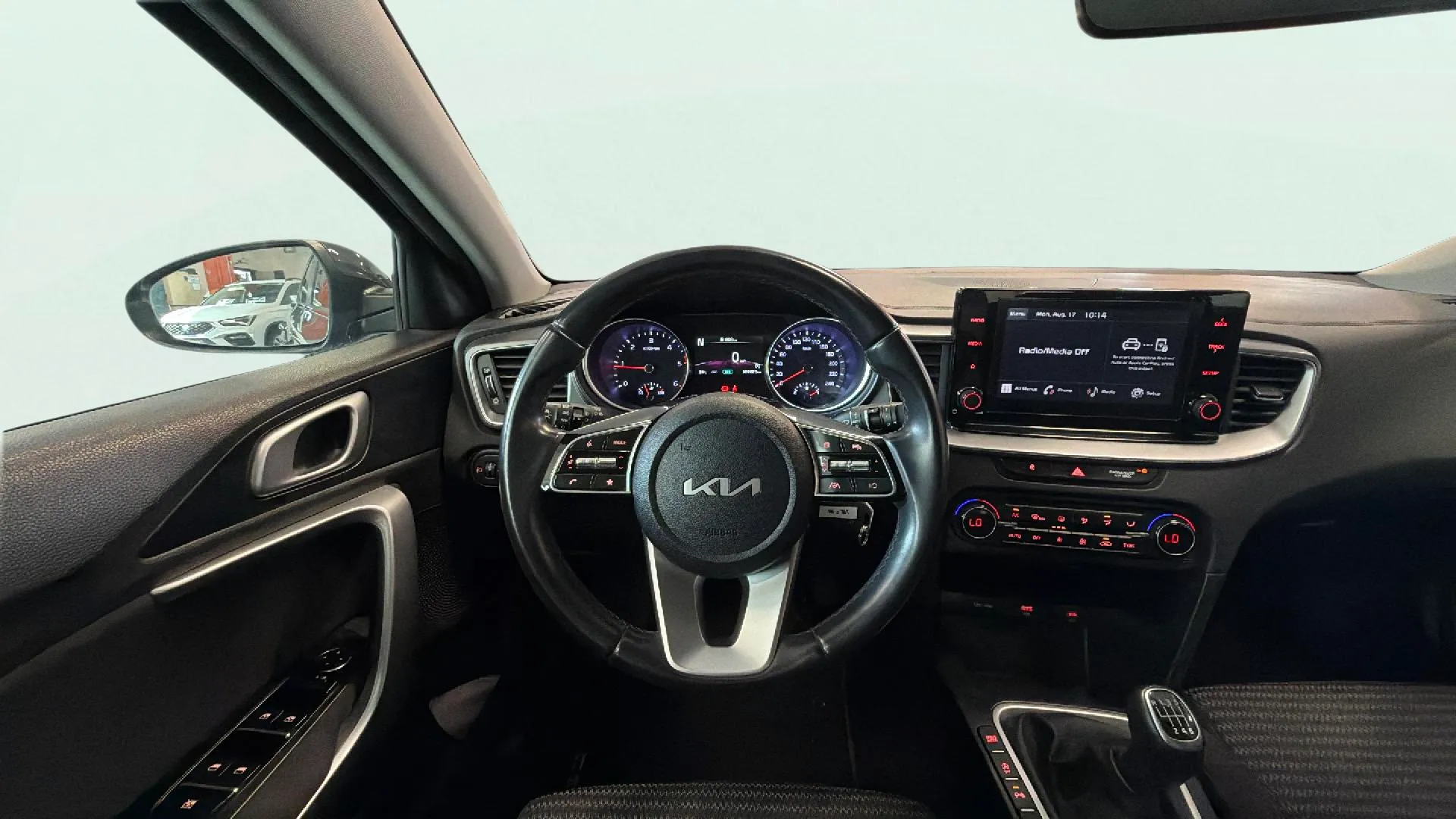 Kia Ceed 1.6 MHEV iMT Drive - foto 11