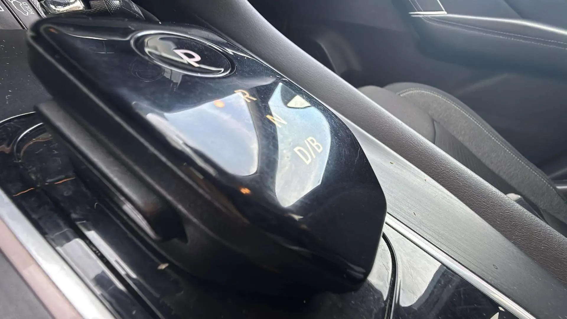 Nissan Qashqai DIG-T mHEV Xtronic Tekna - foto 25