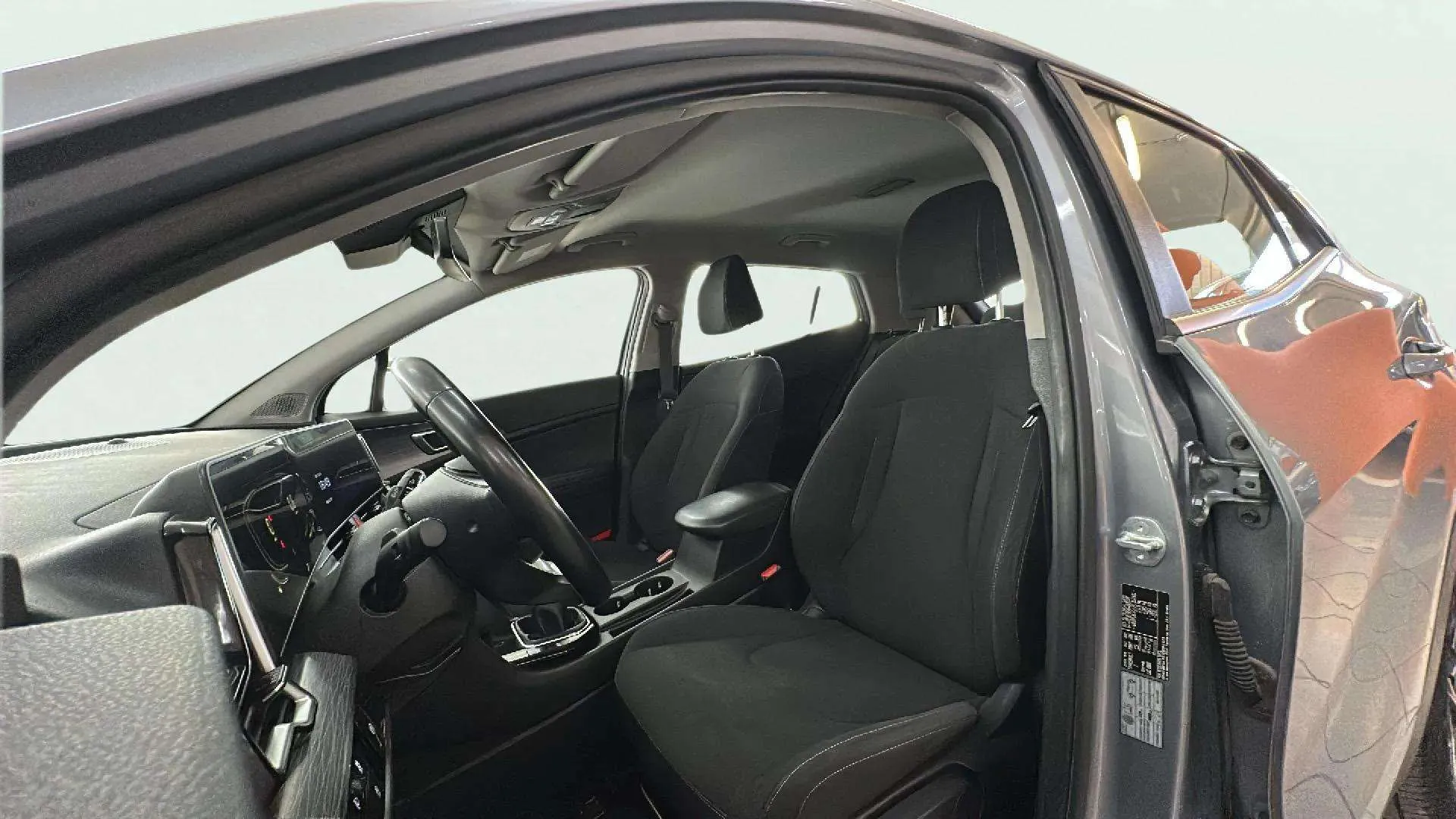 Kia Sportage 1.6 CRDi MHEV Concept 4x2 - foto 9
