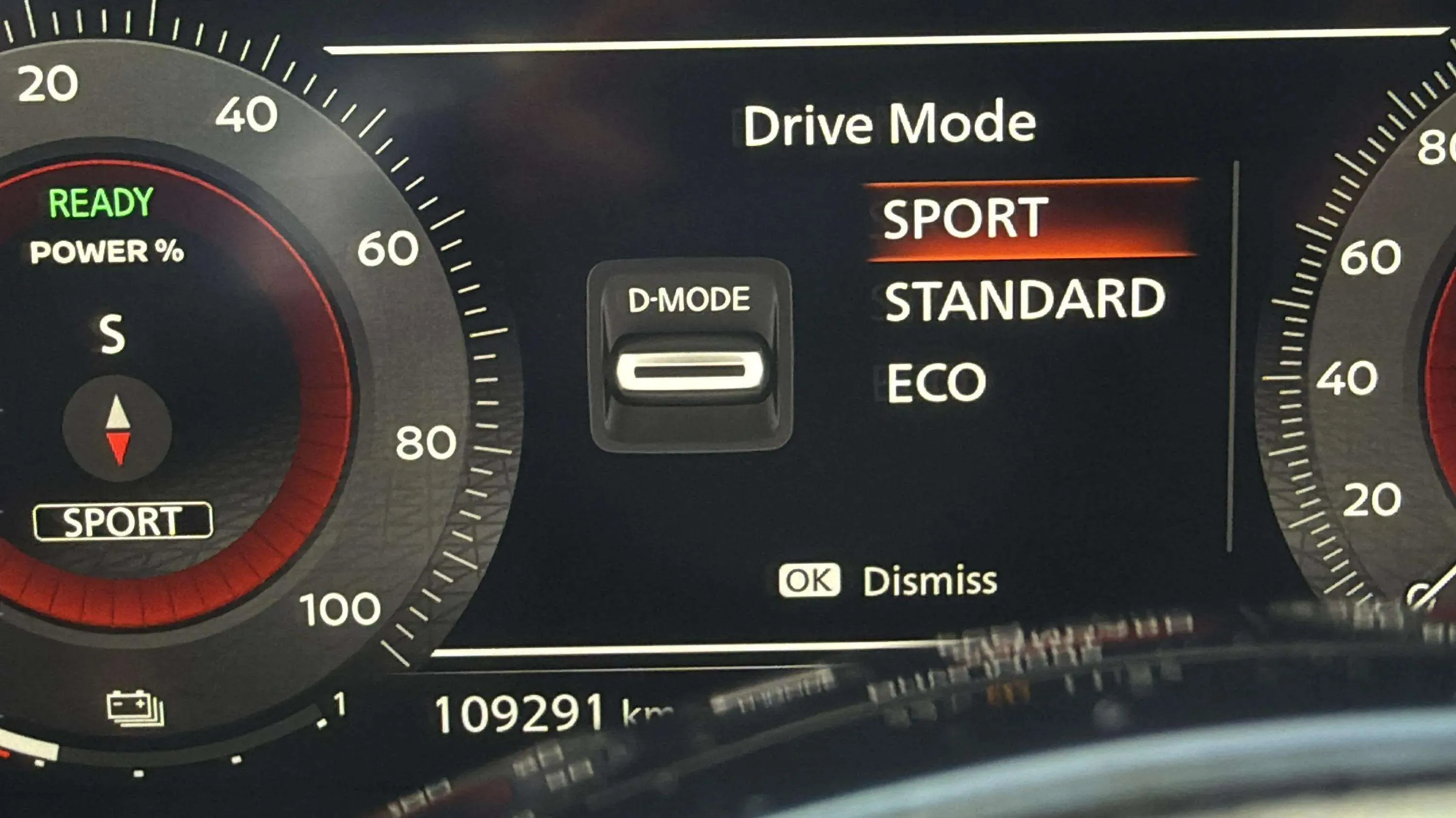 Nissan Qashqai DIG-T Xtronic N-Connecta - foto 27